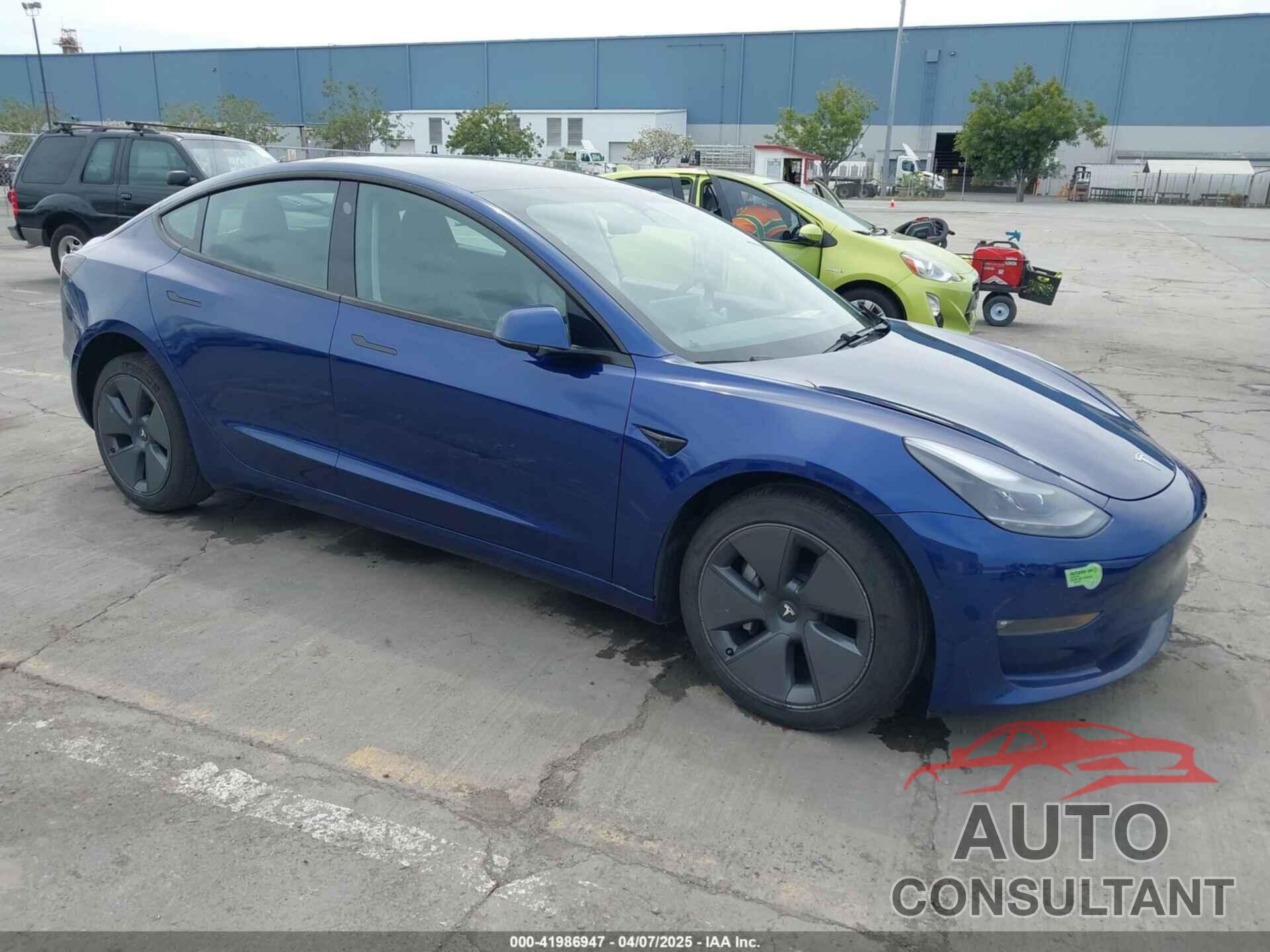 TESLA MODEL 3 2021 - 5YJ3E1EB6MF878411