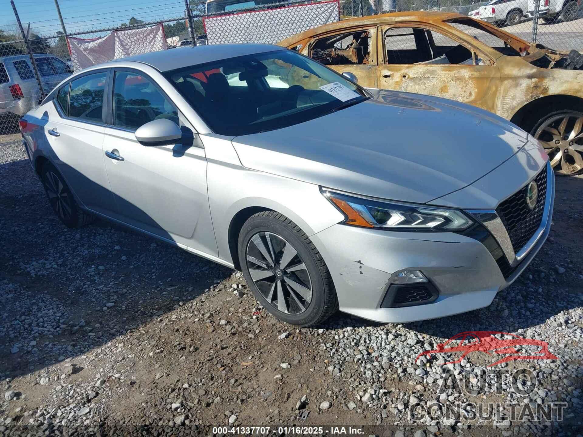 NISSAN ALTIMA 2022 - 1N4BL4DV2NN403085