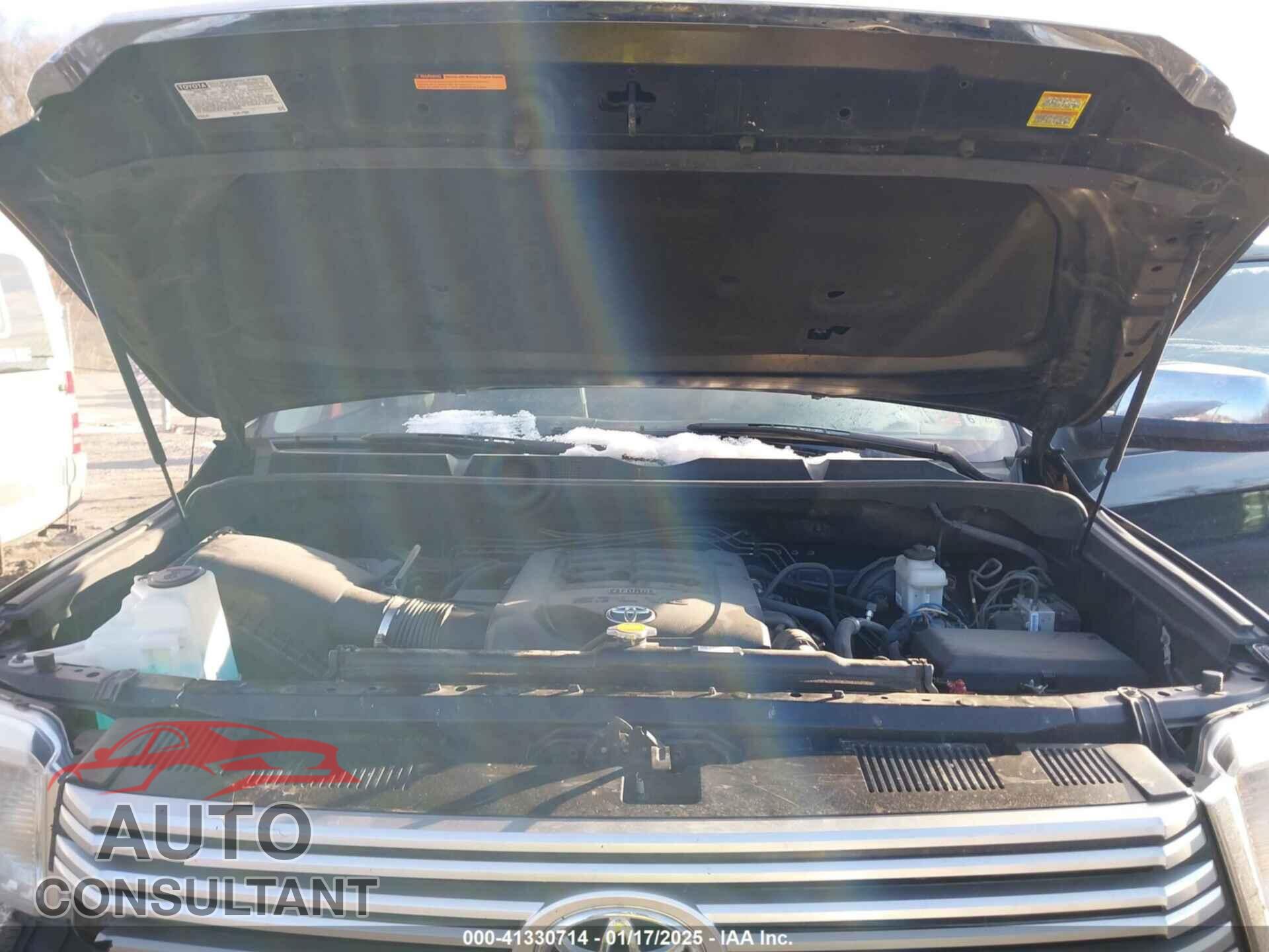 TOYOTA TUNDRA 2017 - 5TFHW5F15HX653473