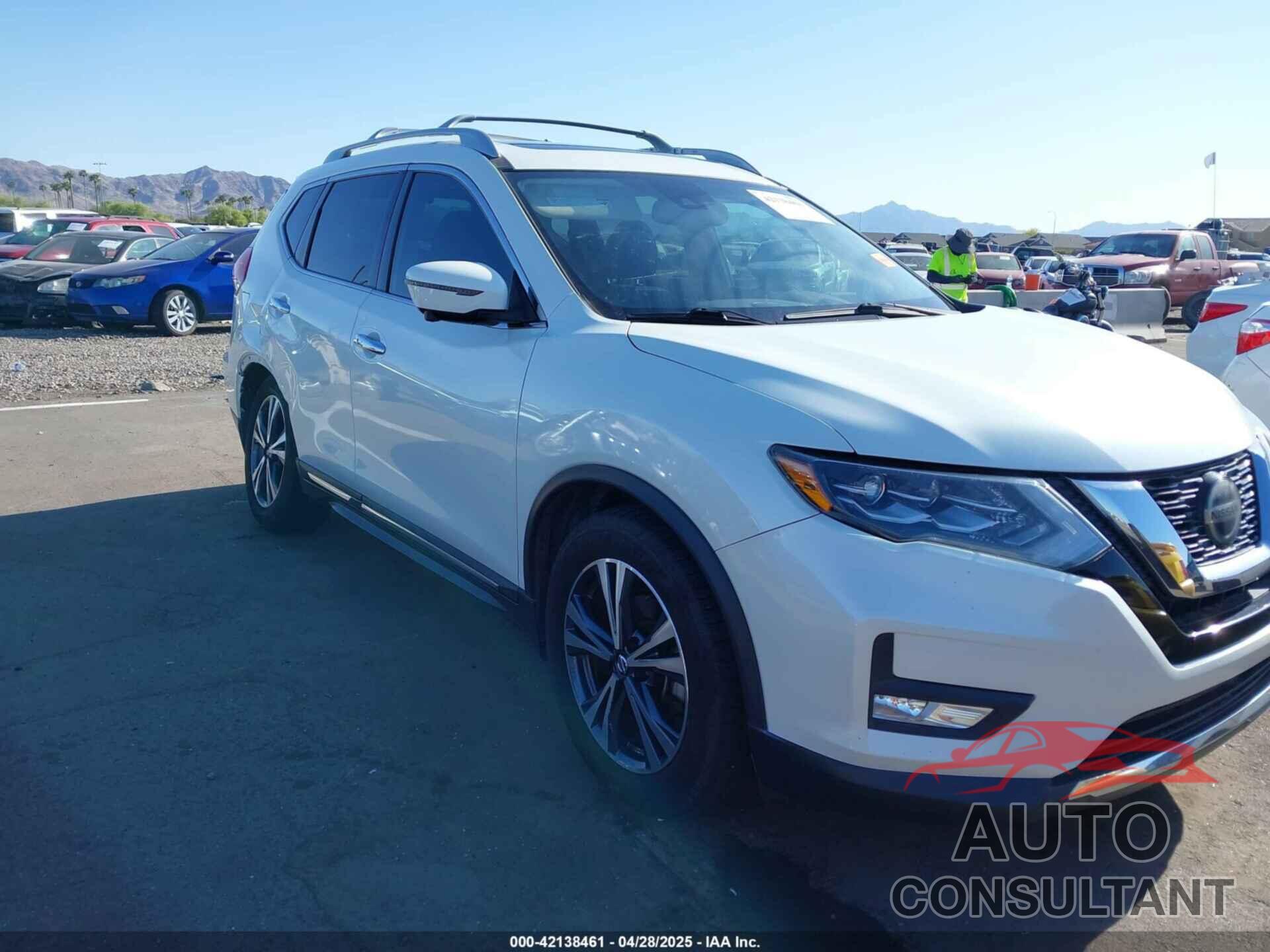 NISSAN ROGUE 2018 - 5N1AT2MT1JC710273