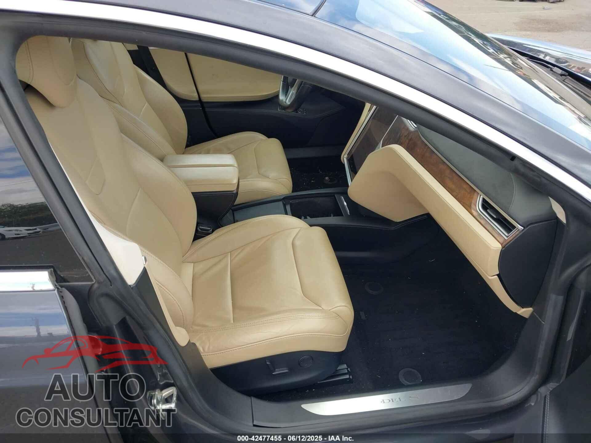 TESLA MODEL S 2017 - 5YJSA1E2XHF190425