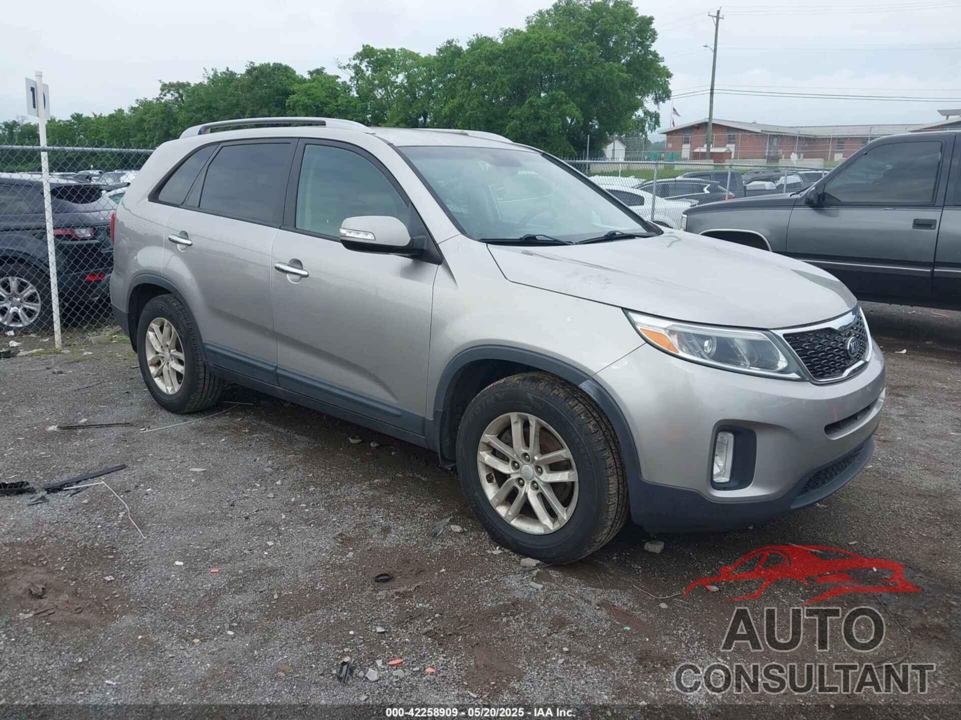 KIA SORENTO 2014 - 5XYKT4A62EG540803