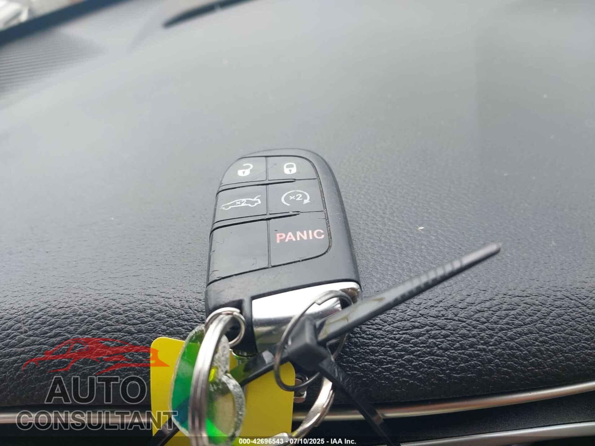 DODGE CHALLENGER 2015 - 2C3CDZBG9FH889373