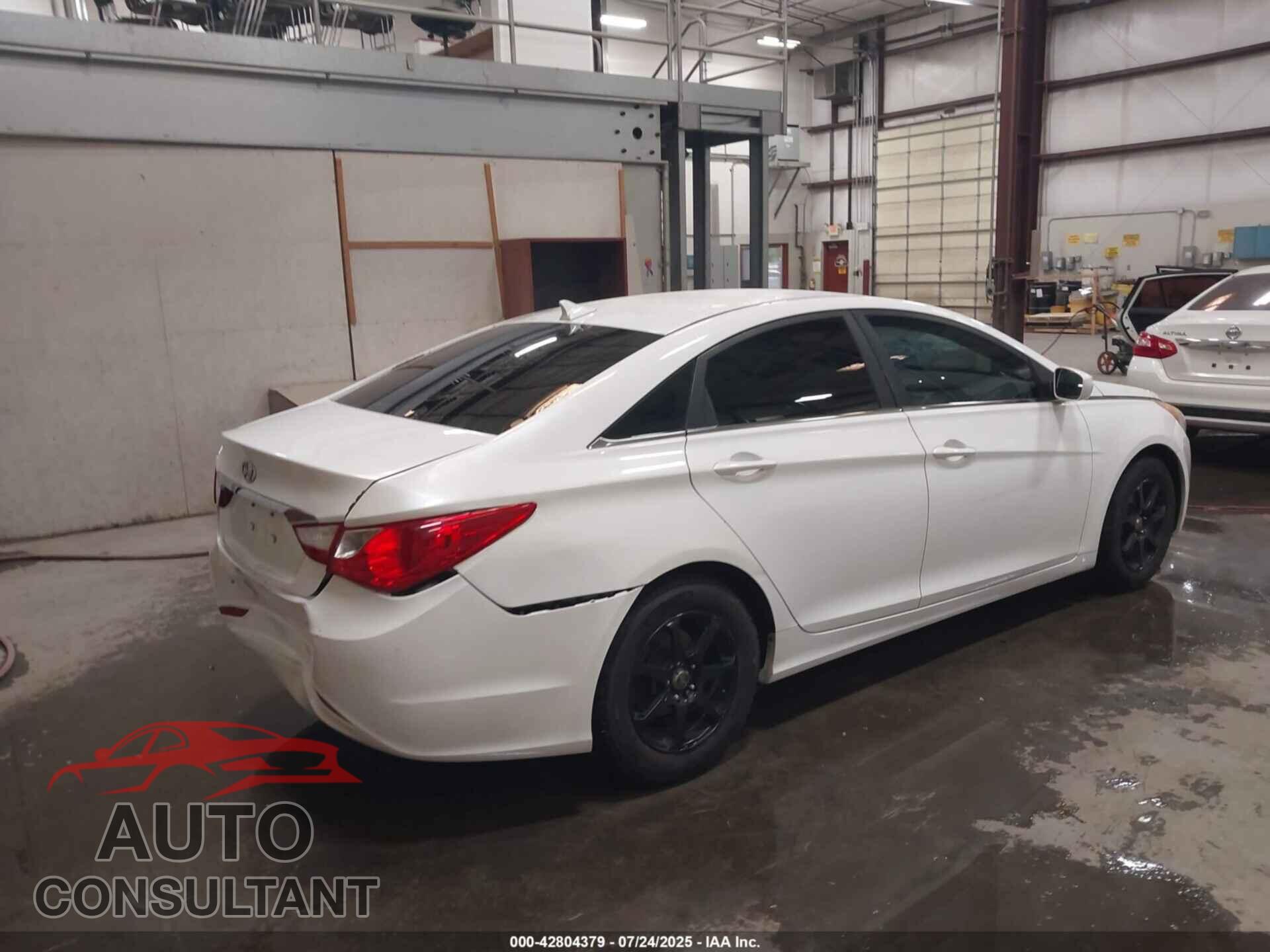 HYUNDAI SONATA 2011 - 5NPEB4ACXBH185759