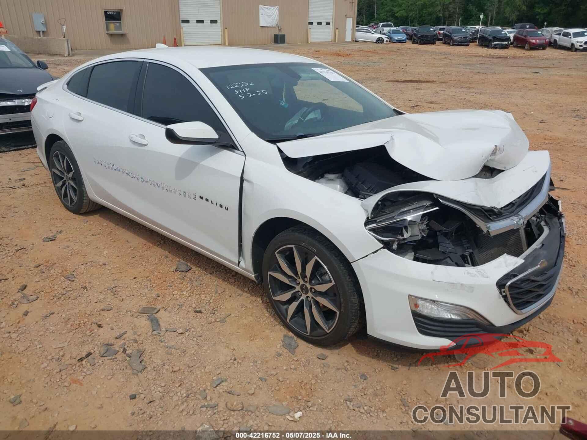 CHEVROLET MALIBU 2020 - 1G1ZG5ST6LF122332