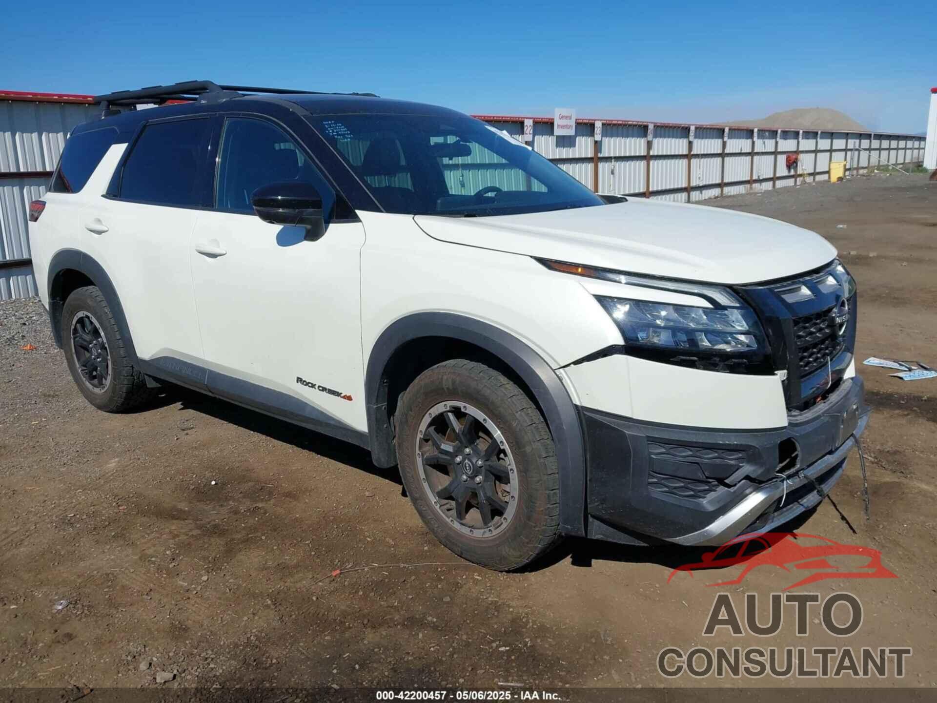NISSAN PATHFINDER 2023 - 5N1DR3BD2PC270554