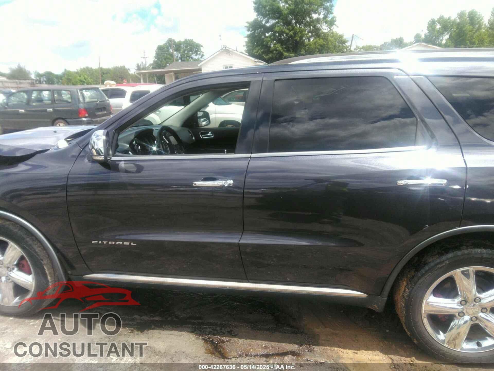 DODGE DURANGO 2013 - 1C4RDHEG8DC571708