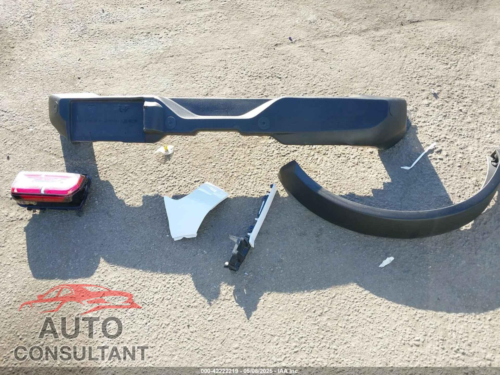 FORD BRONCO 2021 - 1FMEE5DP7MLA93692