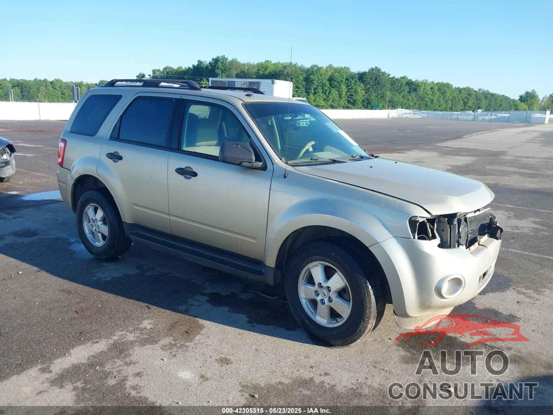 FORD ESCAPE 2010 - 1FMCU0D77AKB12059