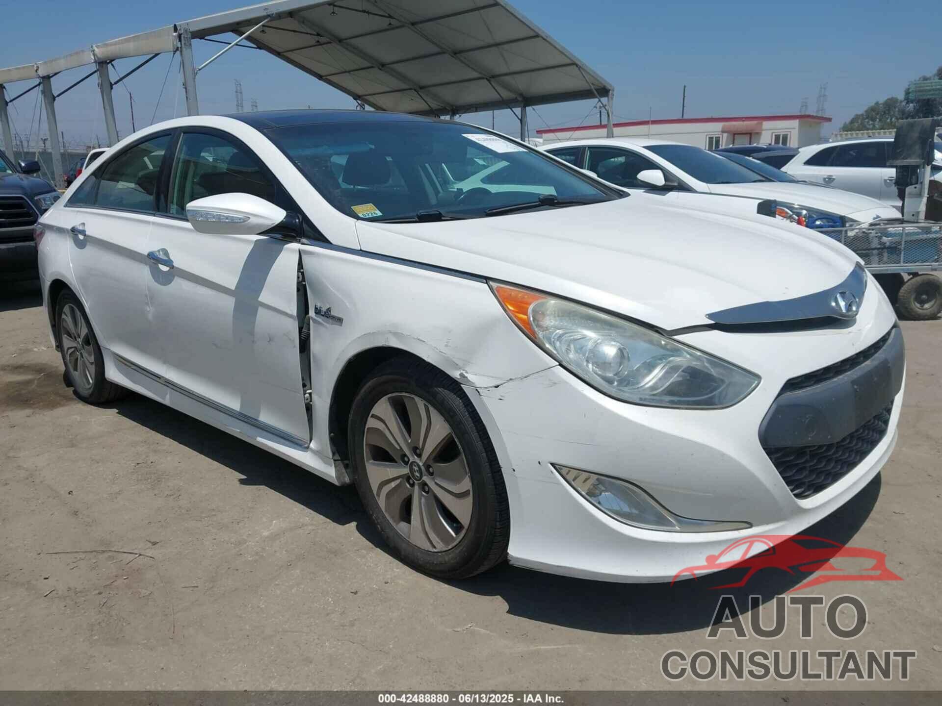 HYUNDAI SONATA HYBRID 2015 - KMHEC4A48FA128636