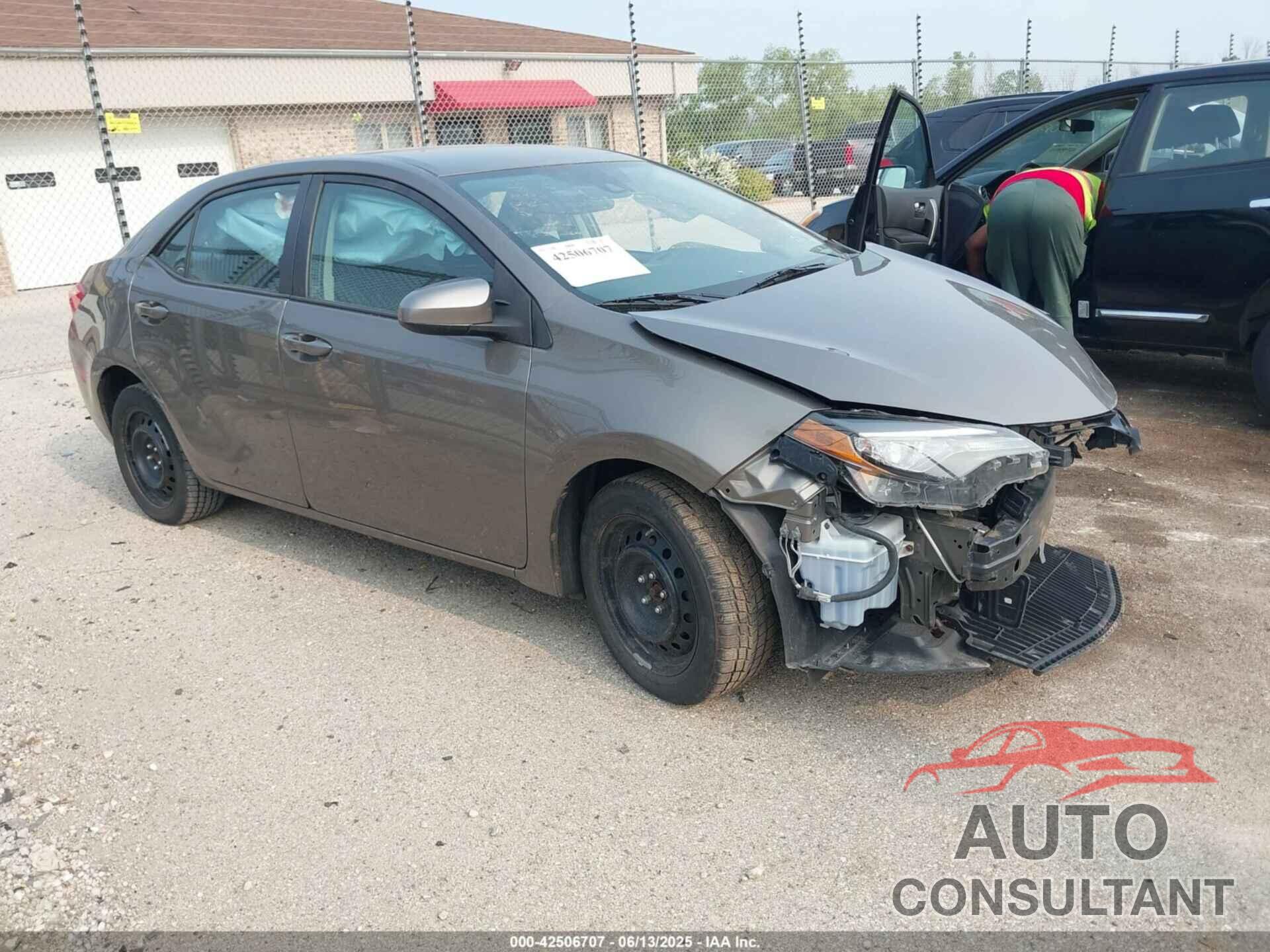 TOYOTA COROLLA 2017 - 2T1BURHE8HC779425