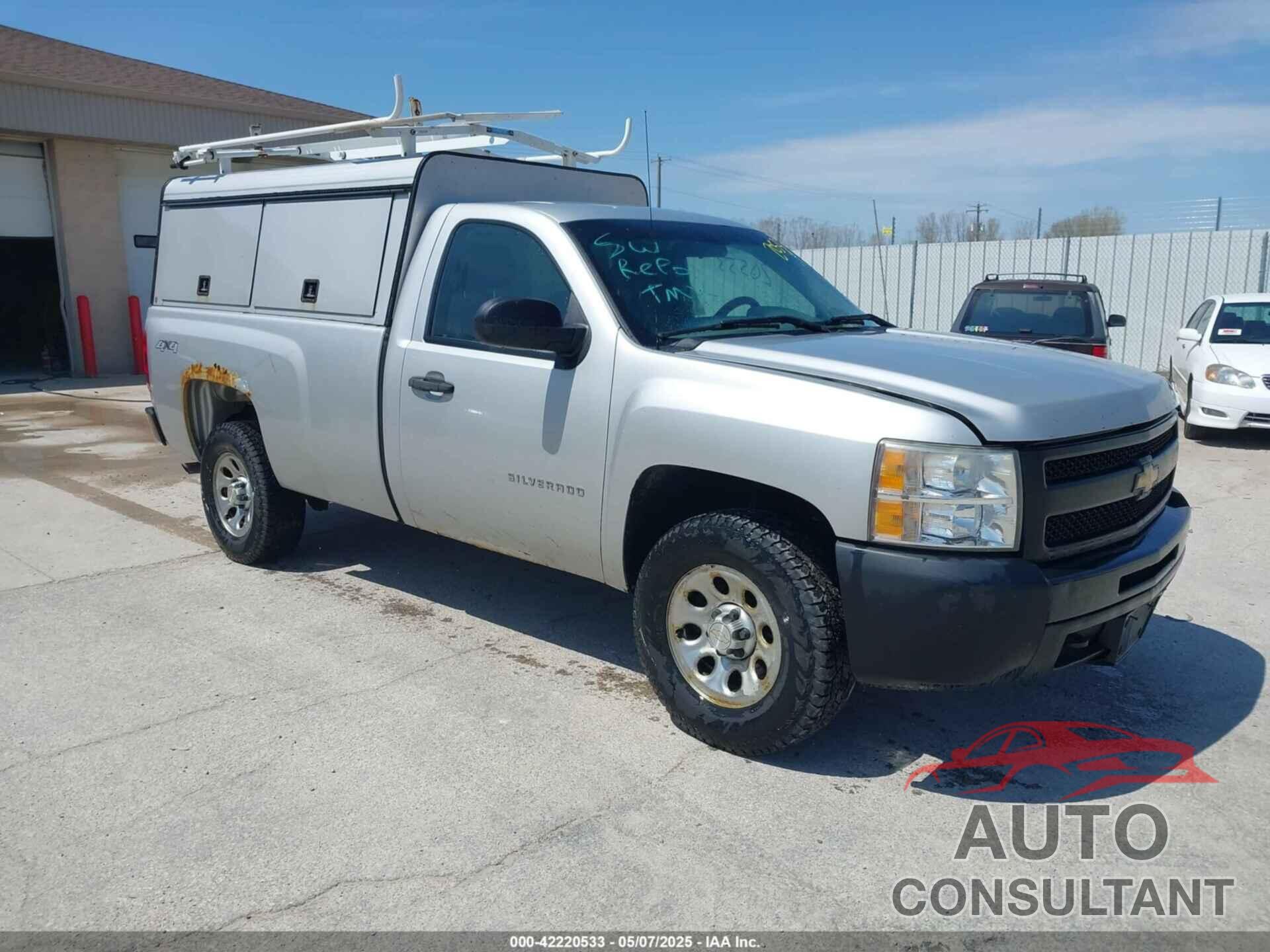 CHEVROLET SILVERADO 1500 2010 - 1GCPKPE00AZ172455