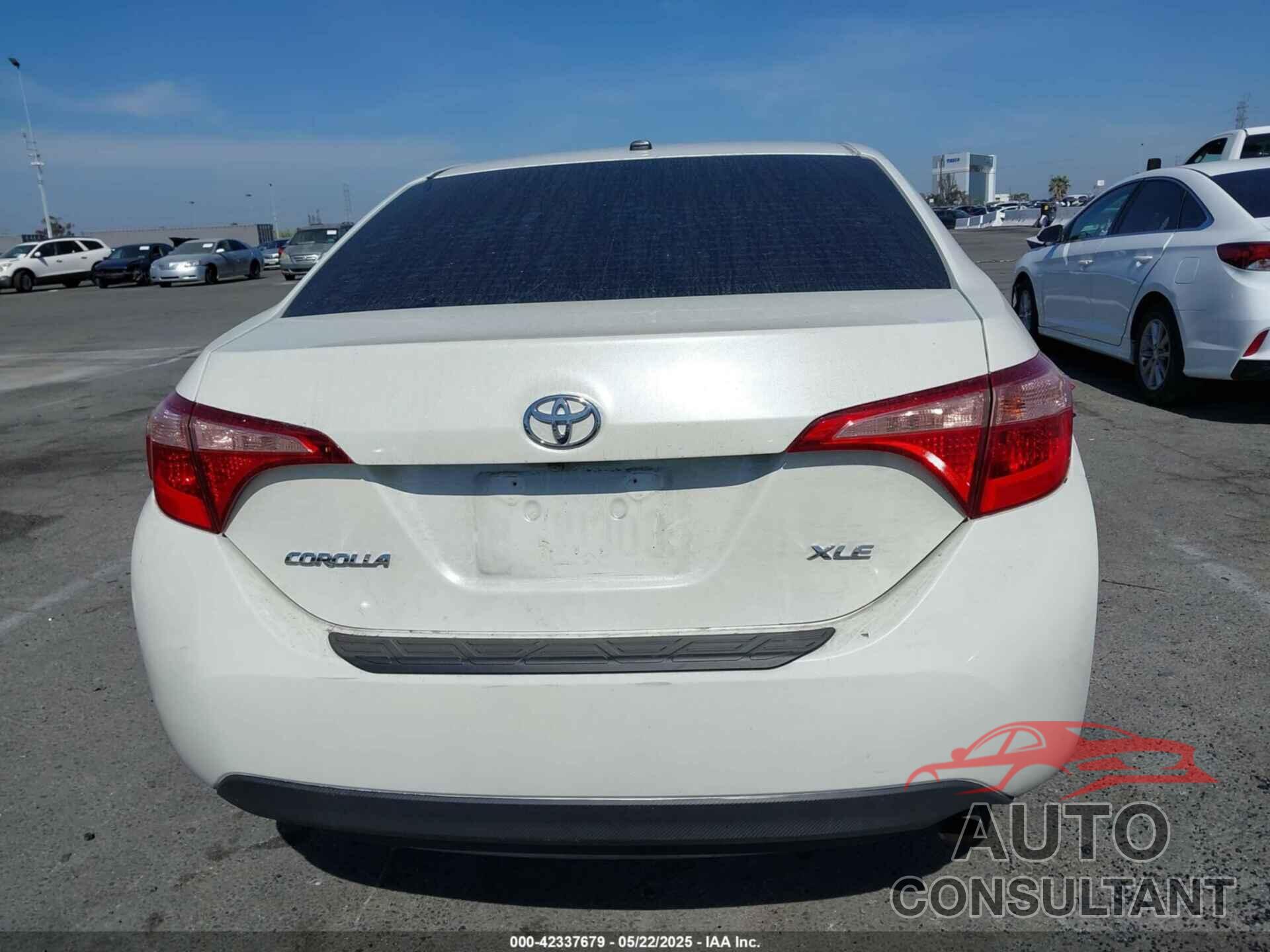 TOYOTA COROLLA 2018 - 5YFBURHE1JP813372