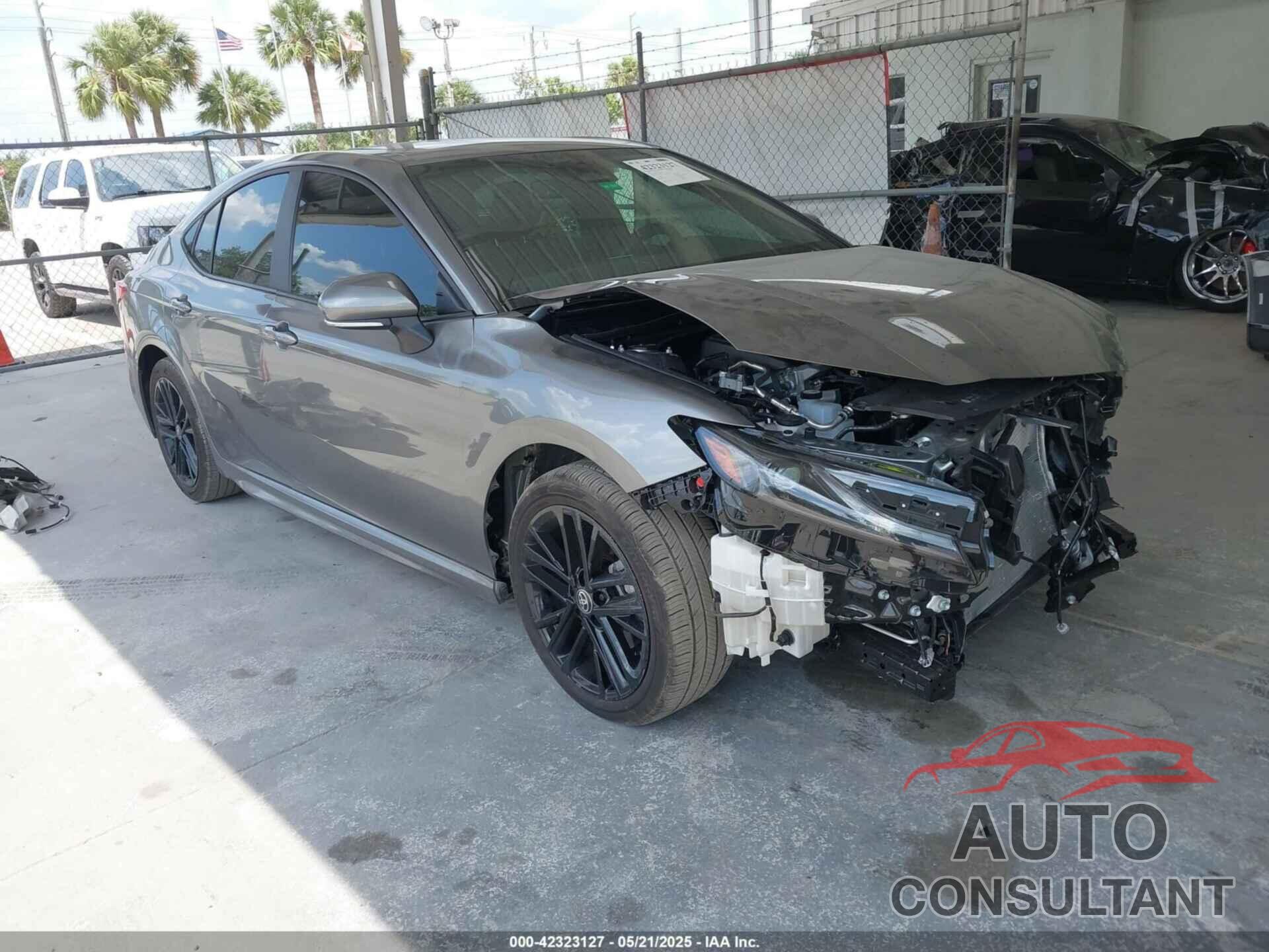 TOYOTA CAMRY 2025 - 4T1DAACK4SU530349