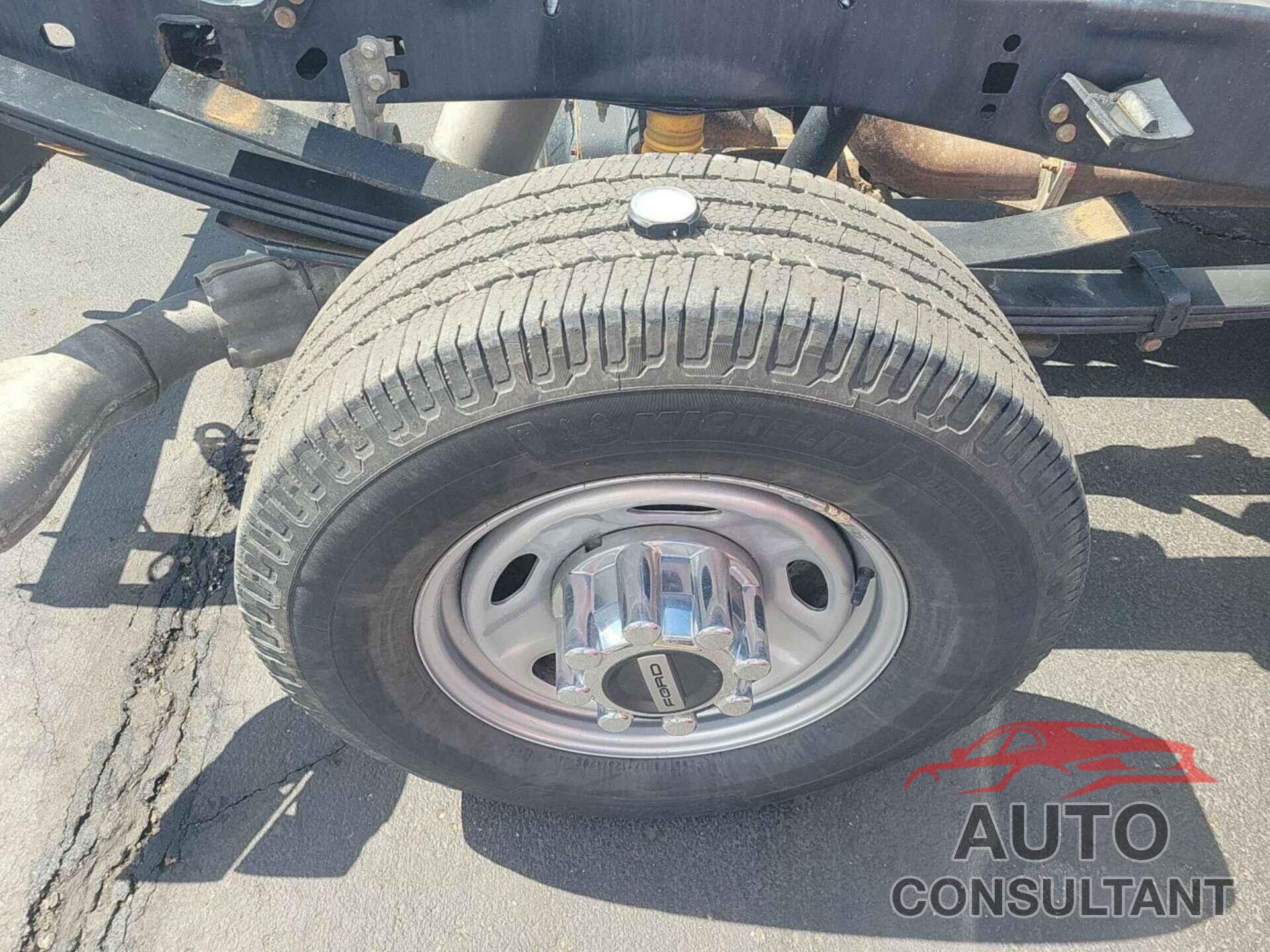 FORD F350 2021 - 1FT8W3BTXMEC12343