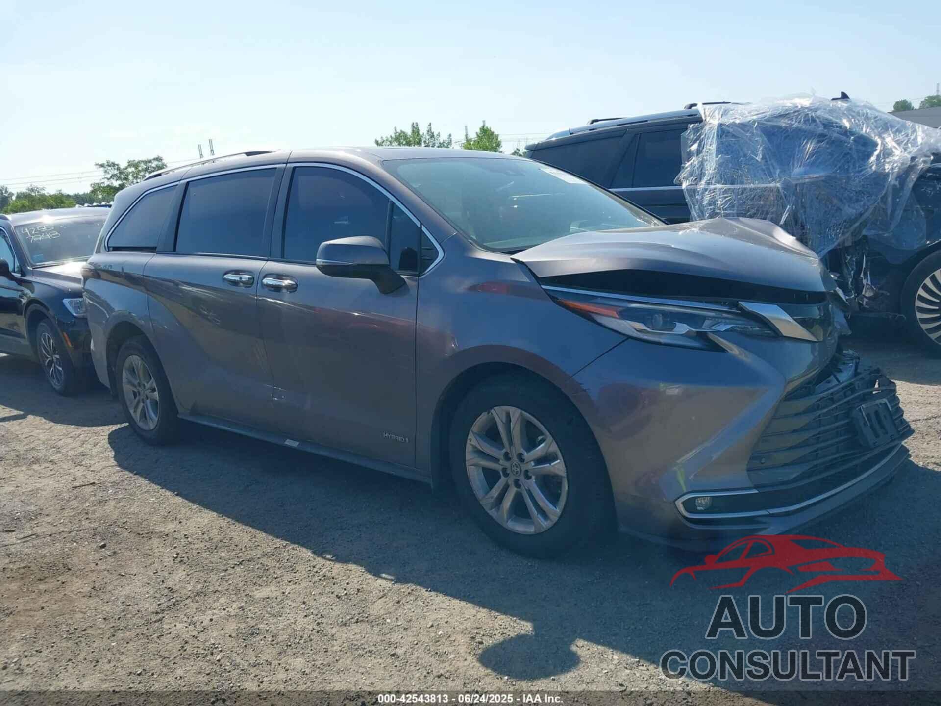 TOYOTA SIENNA 2021 - 5TDESKFC5MS036024