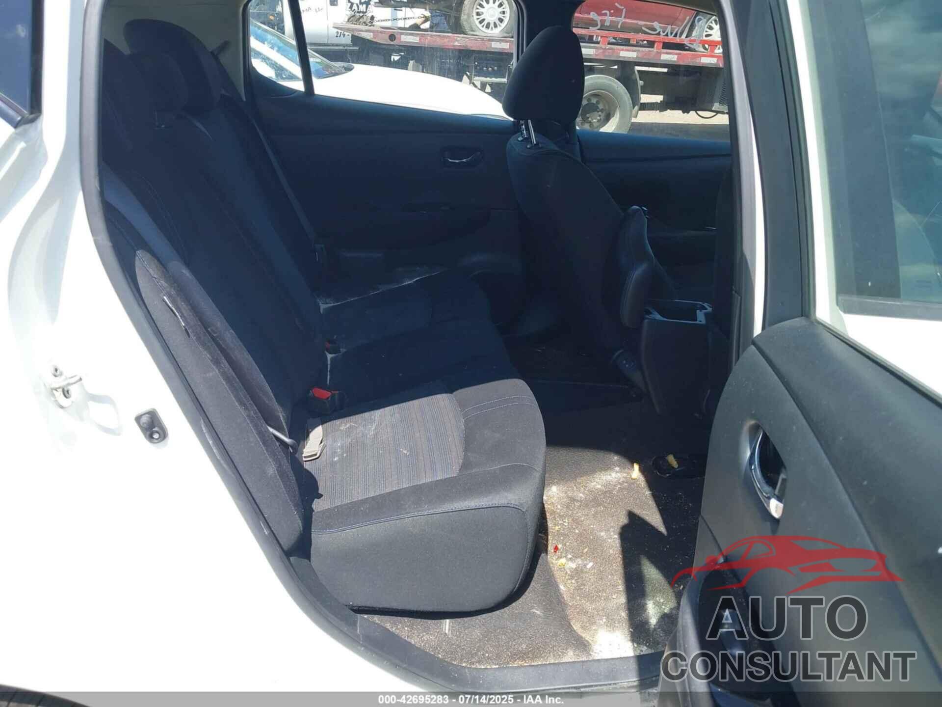 NISSAN LEAF 2022 - 1N4AZ1CVXNC550826