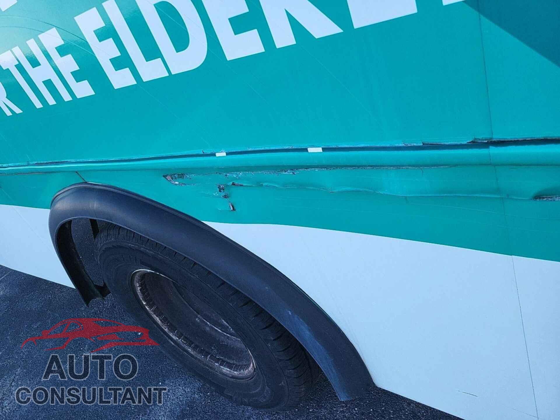 FORD ECONOLINE 2014 - 1FDFE4FS4EDB17992