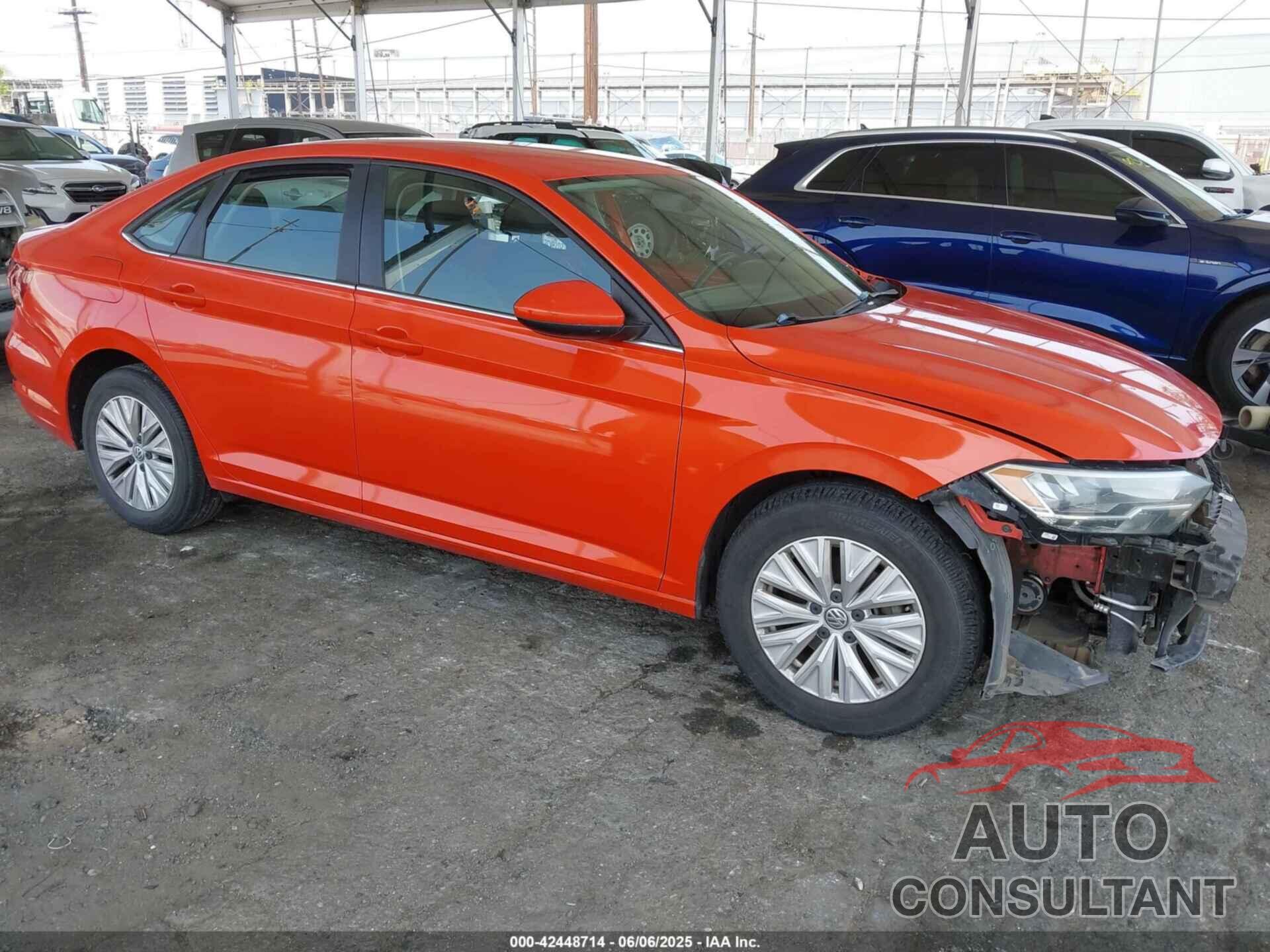 VOLKSWAGEN JETTA 2019 - 3VWCB7BU8KM184150