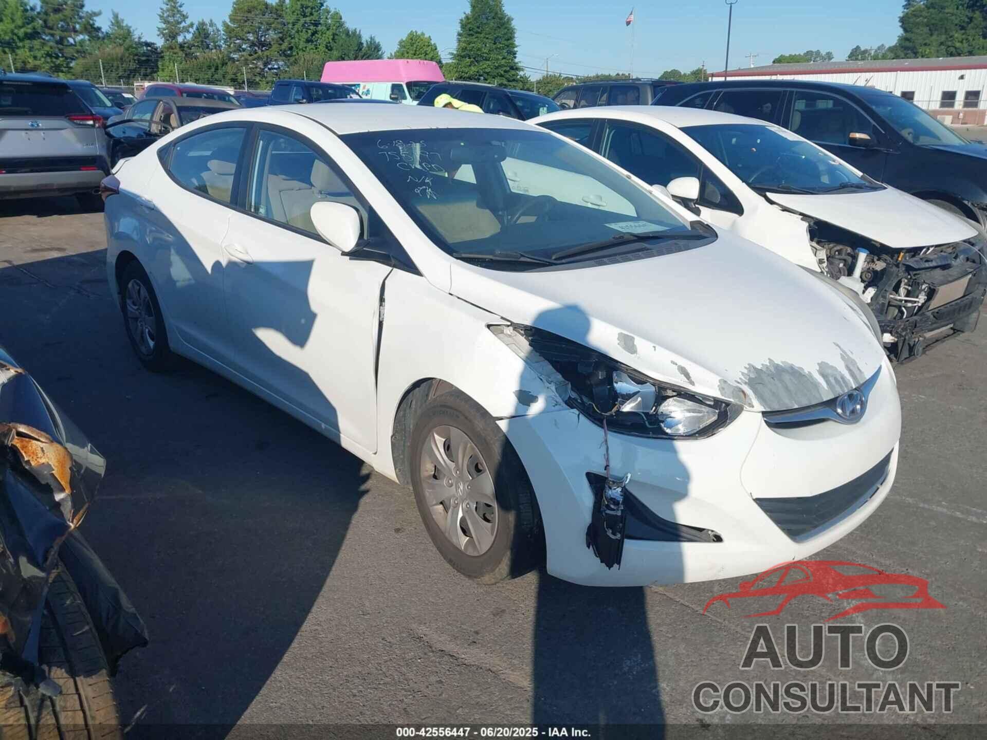 HYUNDAI ELANTRA 2016 - 5NPDH4AE3GH755197