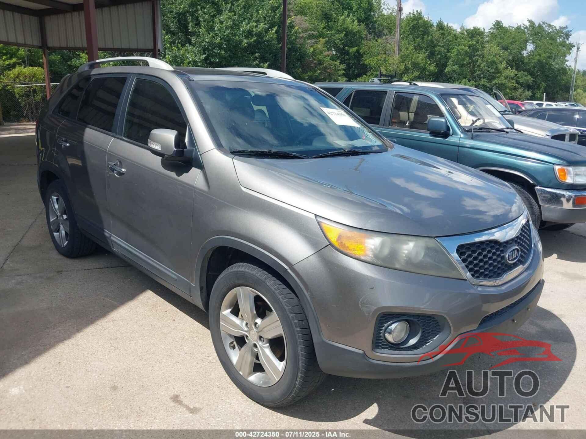 KIA SORENTO 2012 - 5XYKU4A26CG245288