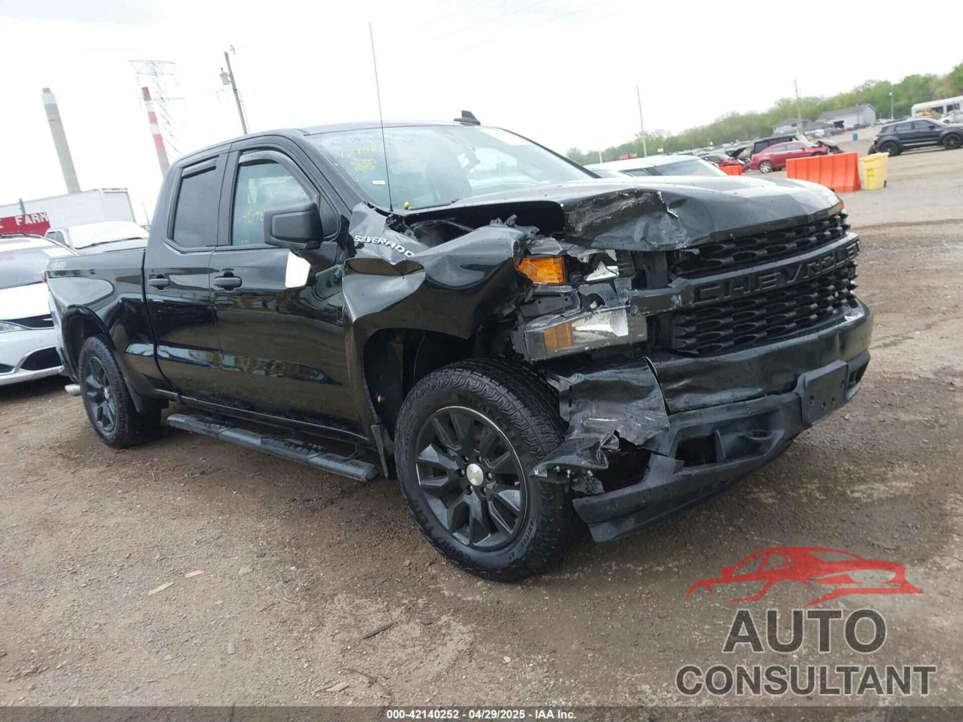 CHEVROLET SILVERADO 1500 2020 - 1GCRYBEK6LZ224069