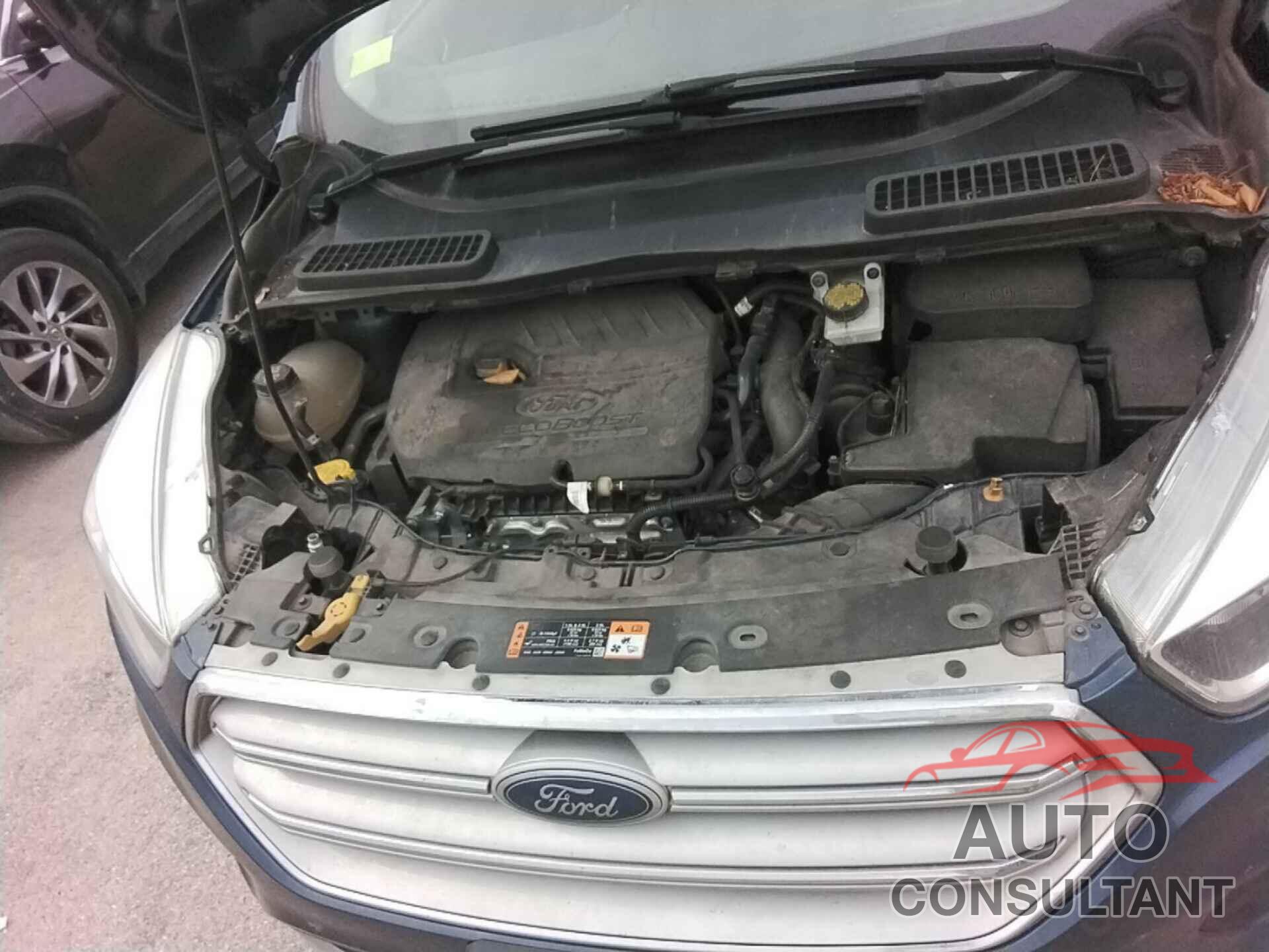 FORD ESCAPE 2018 - 1FMCU9GD9JUC13422