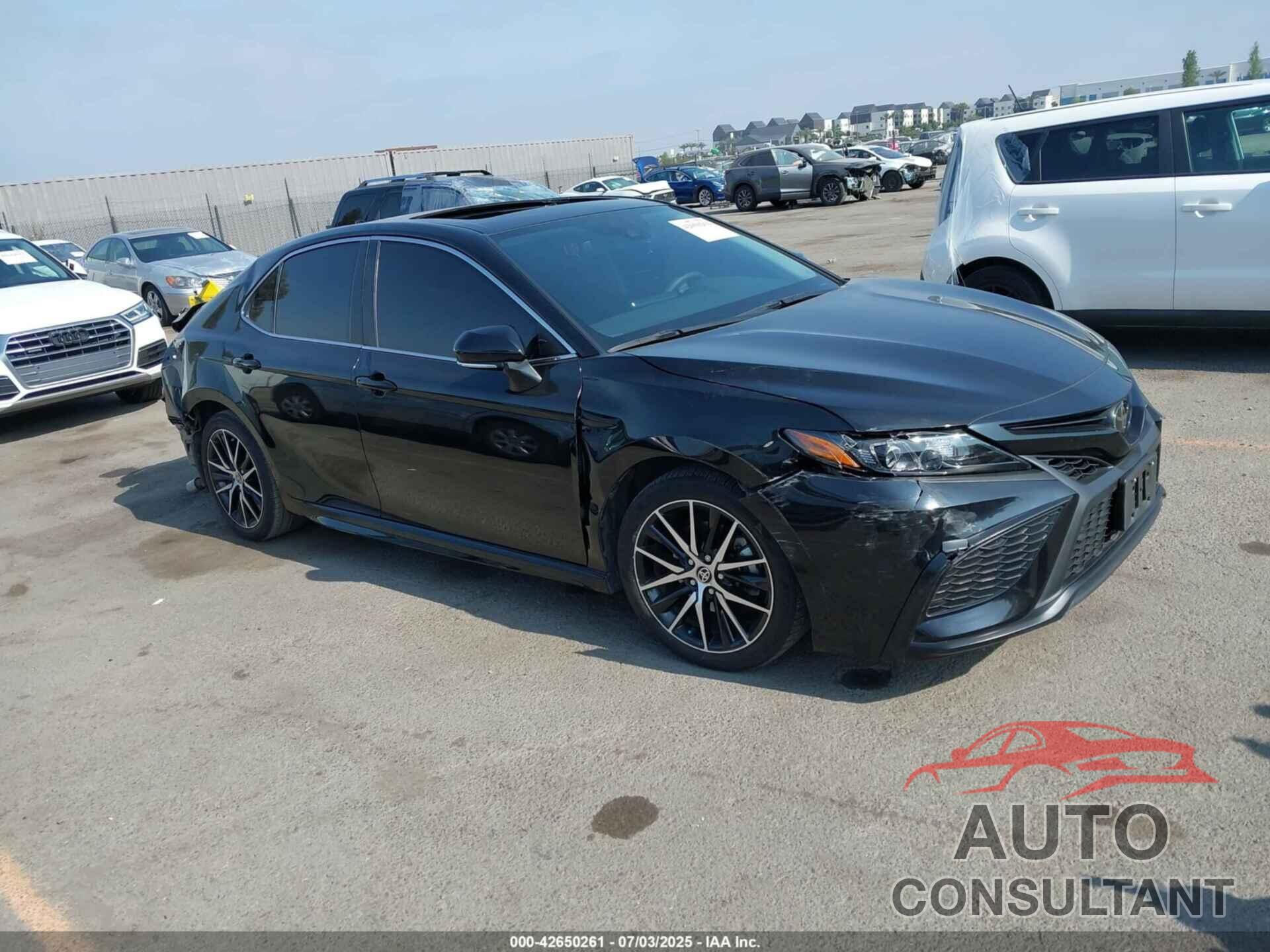 TOYOTA CAMRY 2023 - 4T1T11AK2PU728658