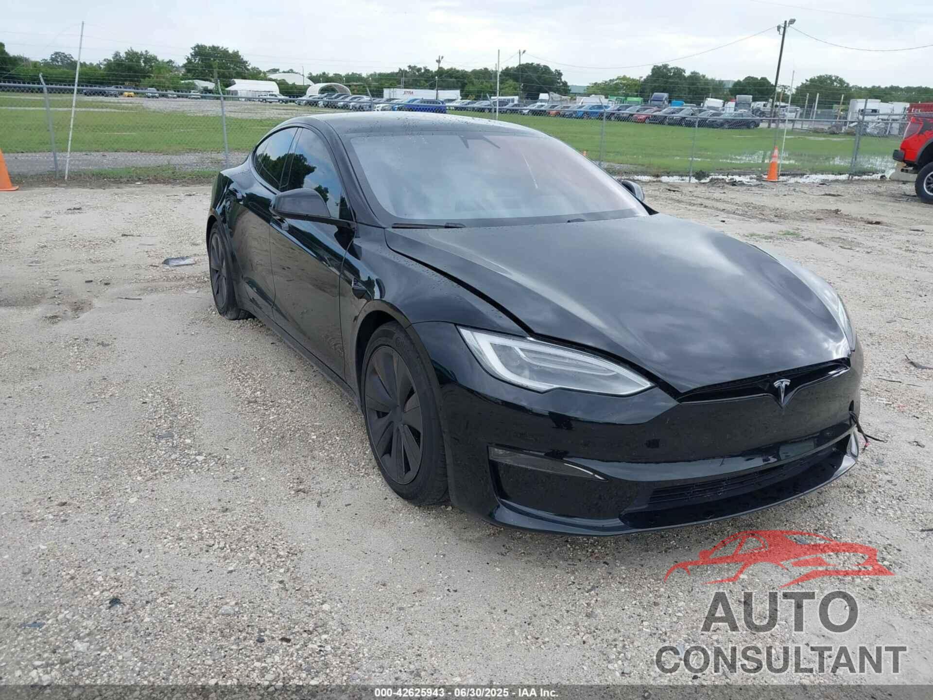 TESLA MODEL S 2022 - 5YJSA1E51NF472152