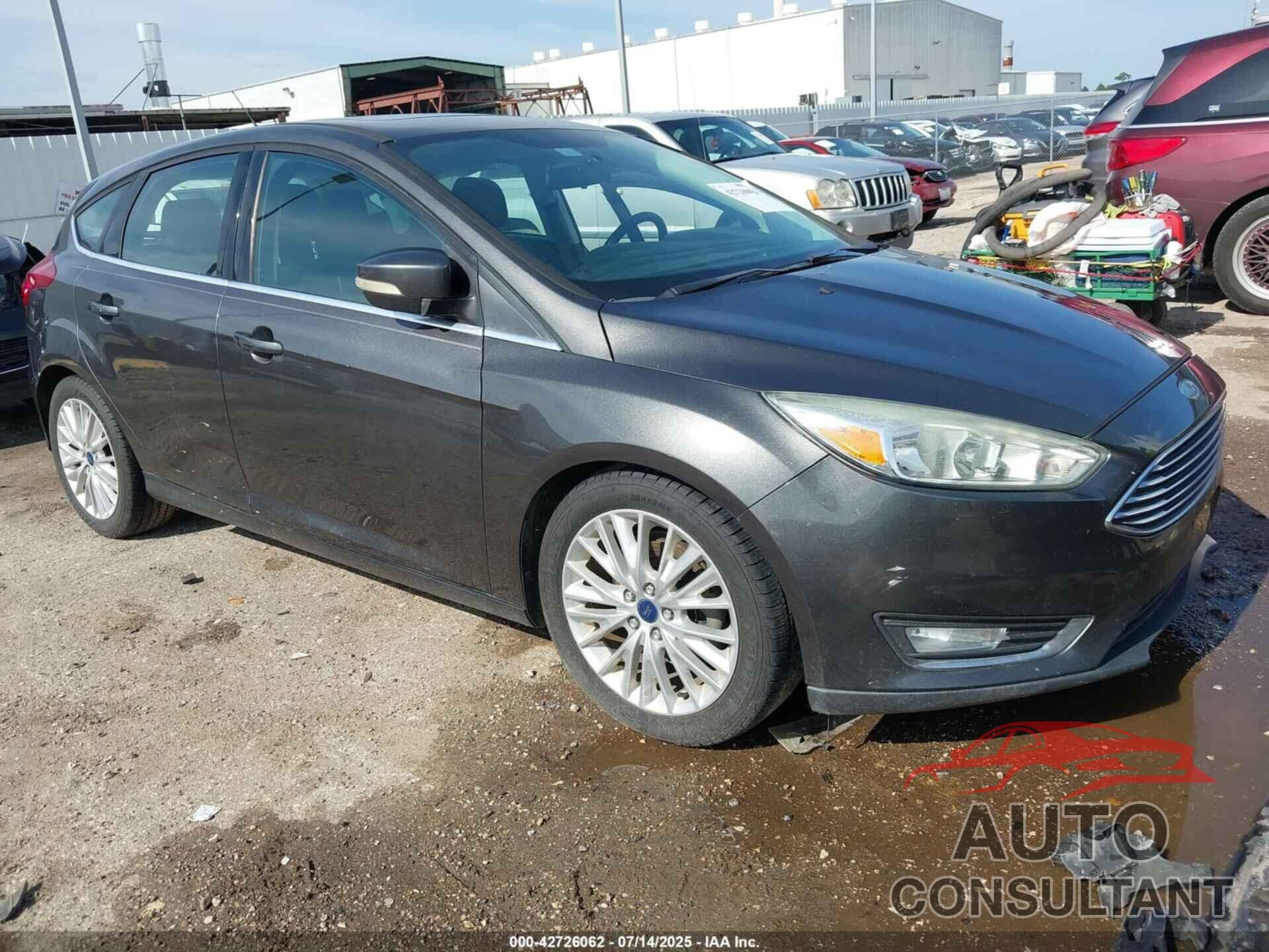 FORD FOCUS 2015 - 1FADP3N23FL313677