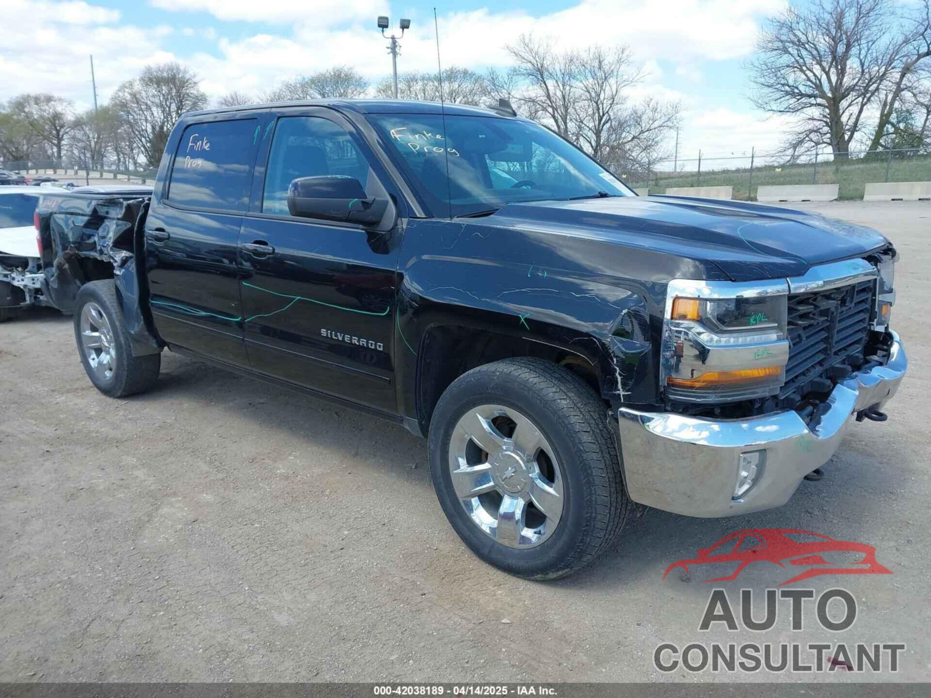 CHEVROLET SILVERADO 1500 2018 - 3GCUKRER5JG370347