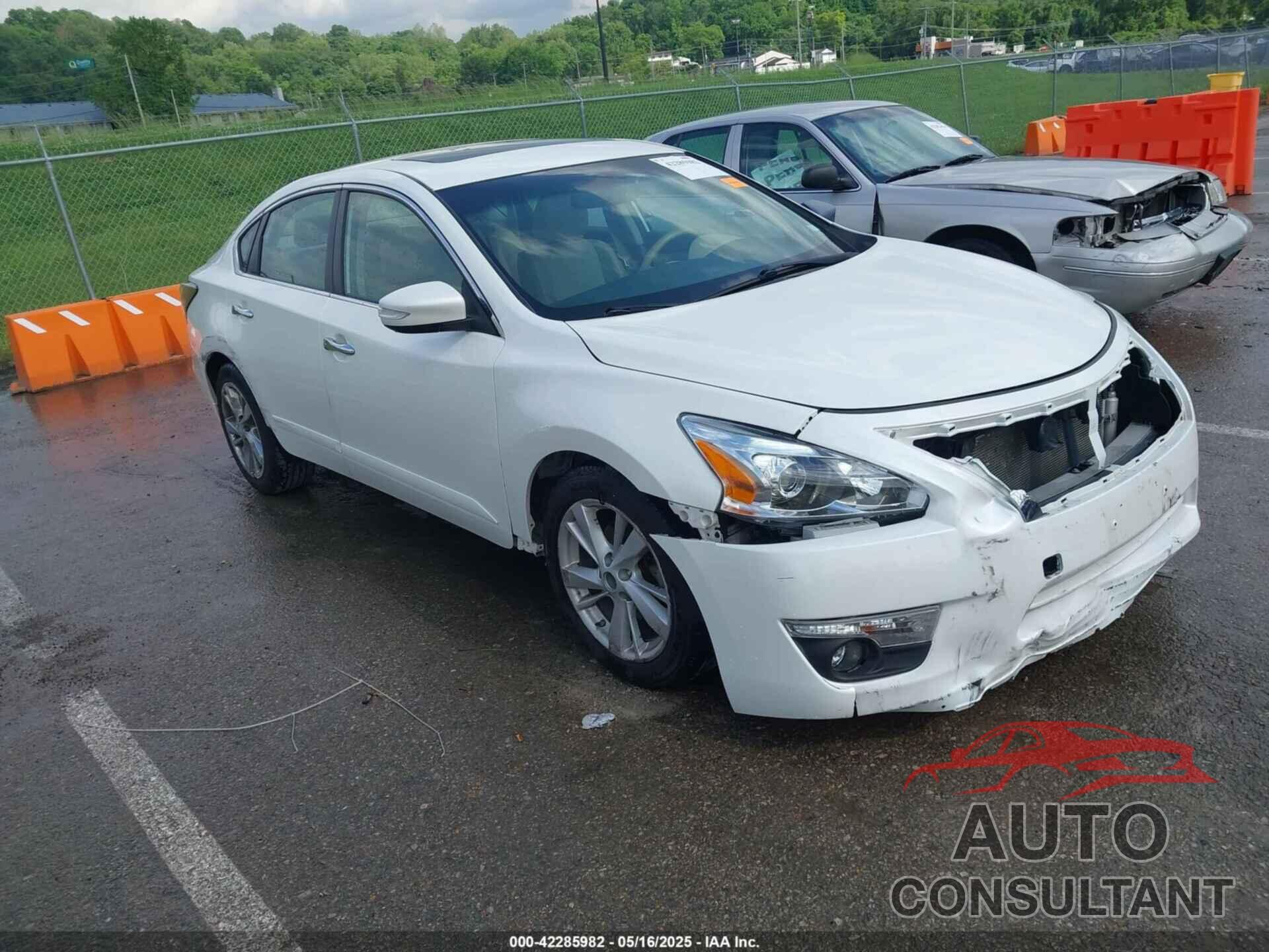 NISSAN ALTIMA 2015 - 1N4AL3AP8FC256862