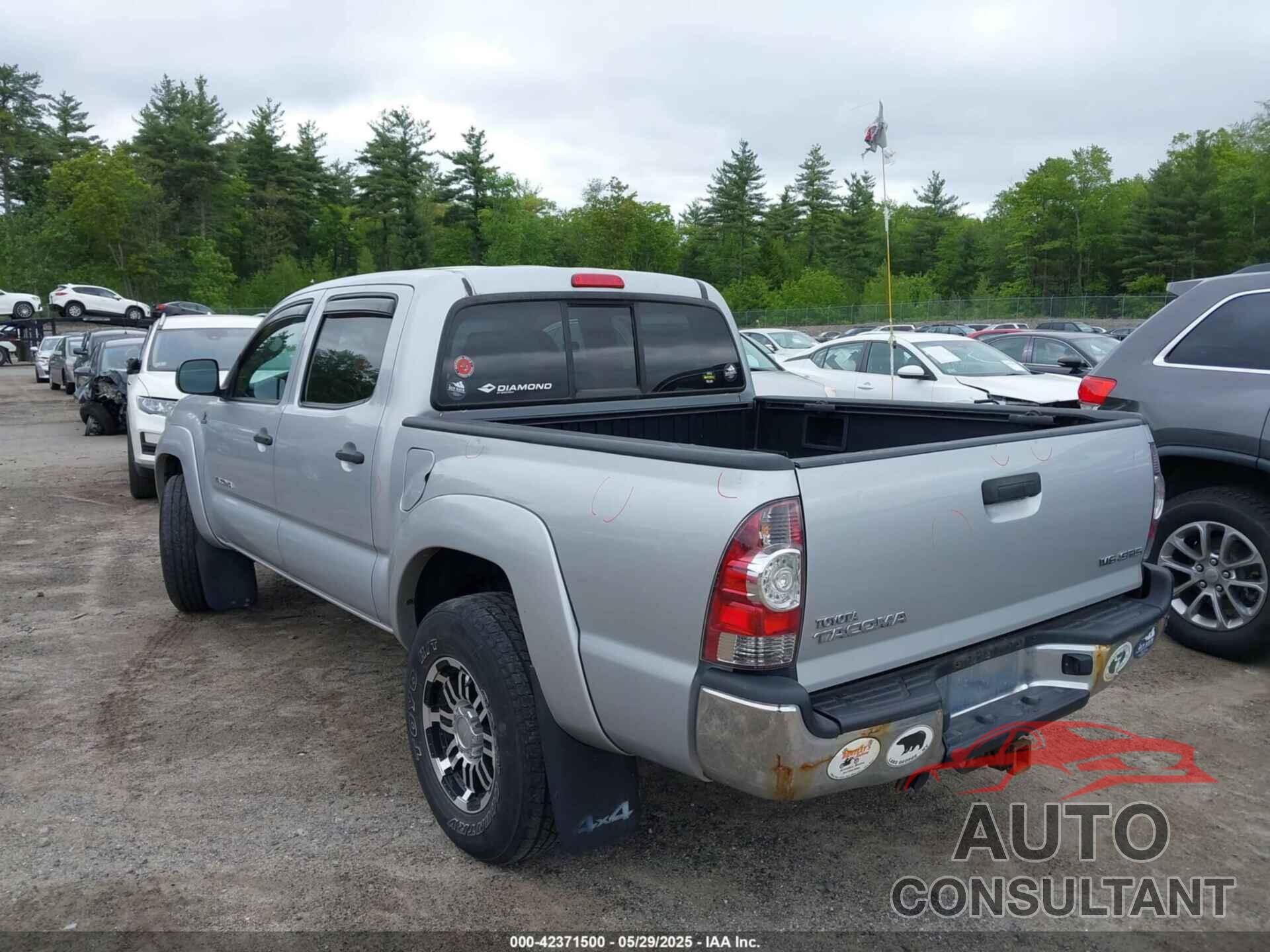 TOYOTA TACOMA 2011 - 3TMLU4EN4BM069898