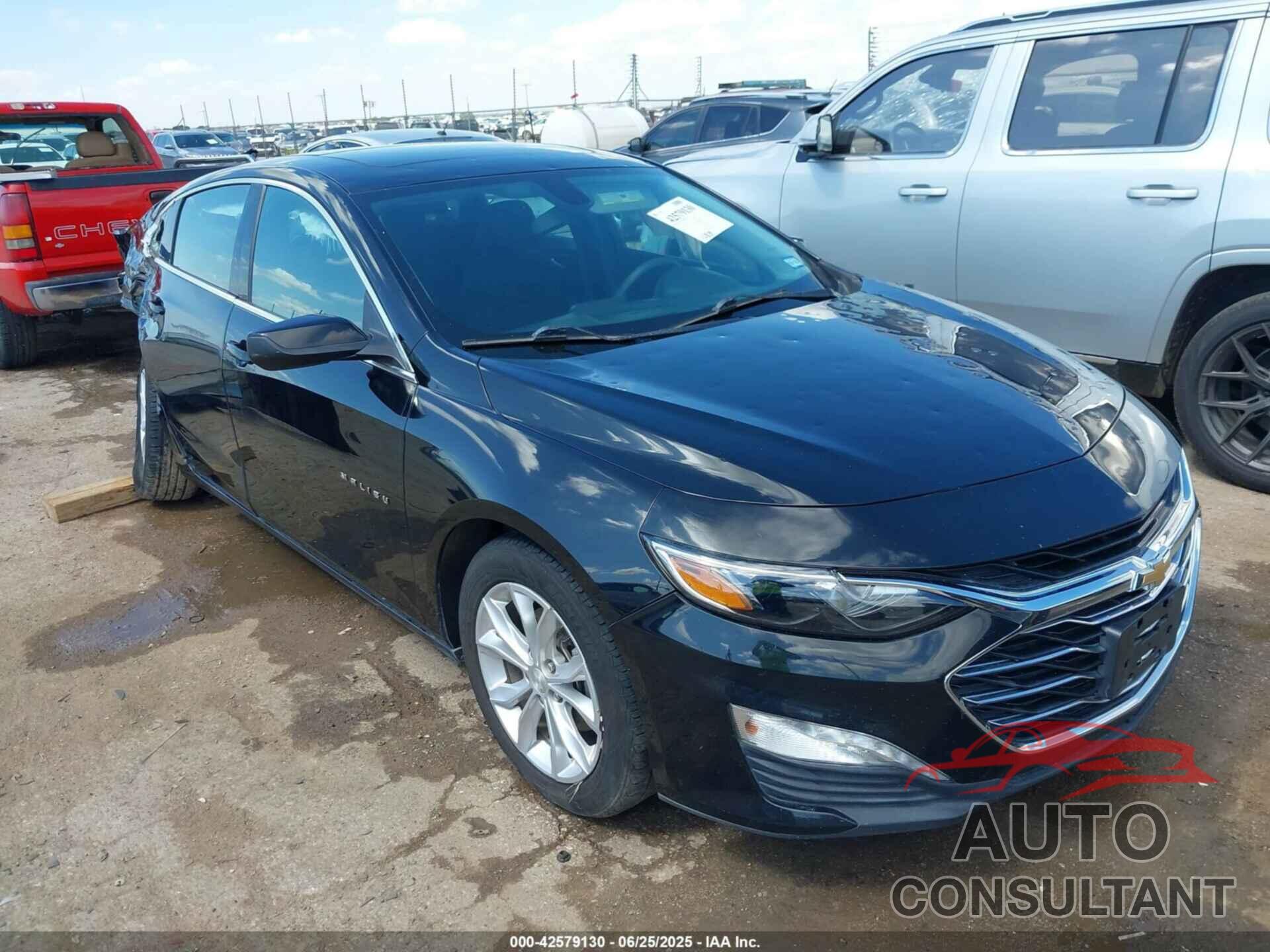 CHEVROLET MALIBU 2020 - 1G1ZD5ST8LF029983