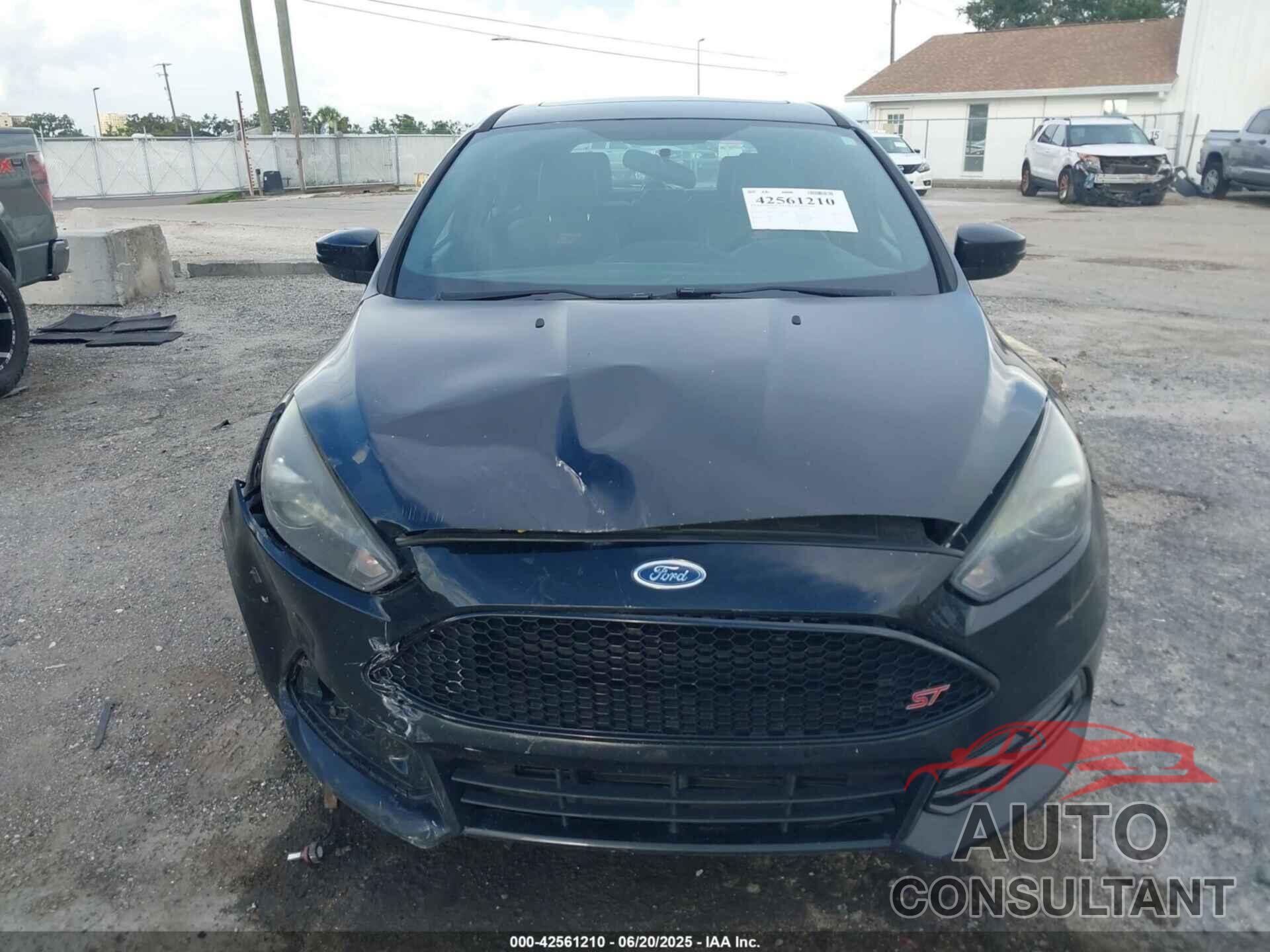 FORD FOCUS ST 2017 - 1FADP3L92HL234049