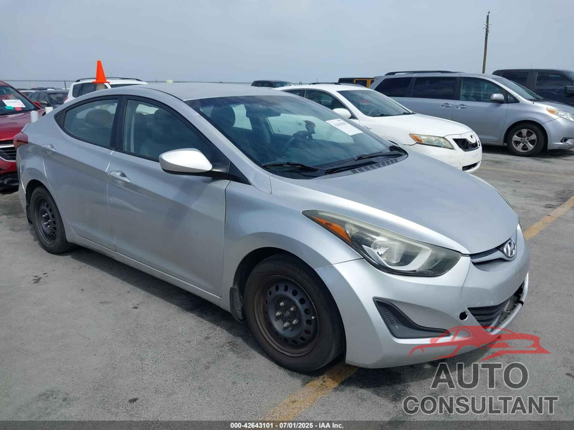 HYUNDAI ELANTRA 2016 - 5NPDH4AE8GH760556
