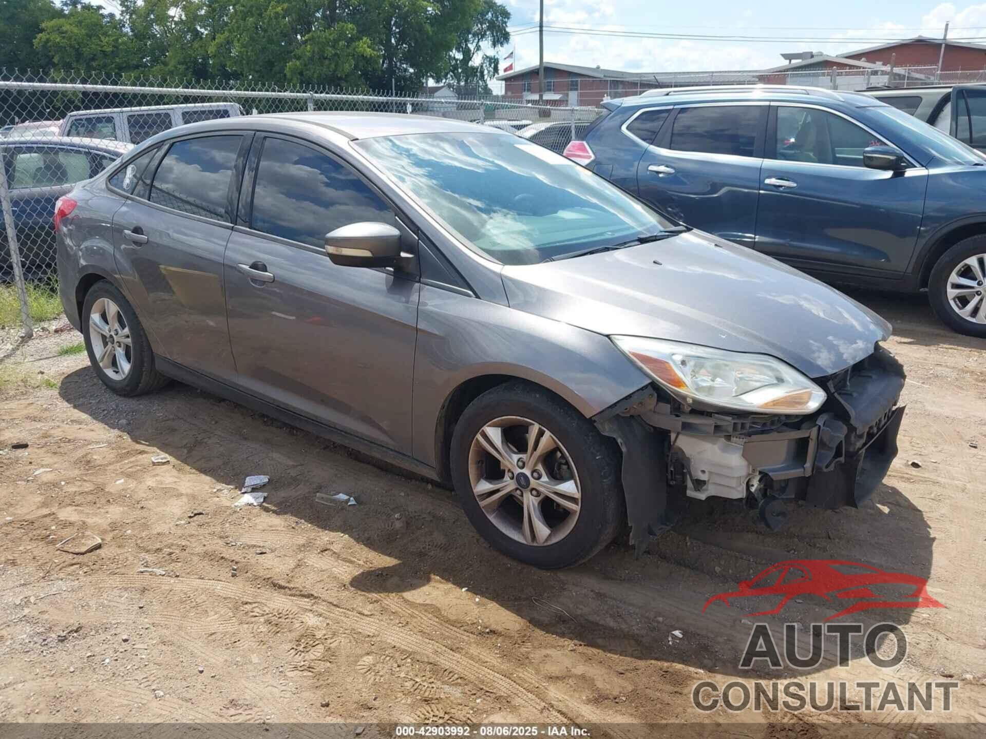 FORD FOCUS 2014 - 1FADP3F24EL243233