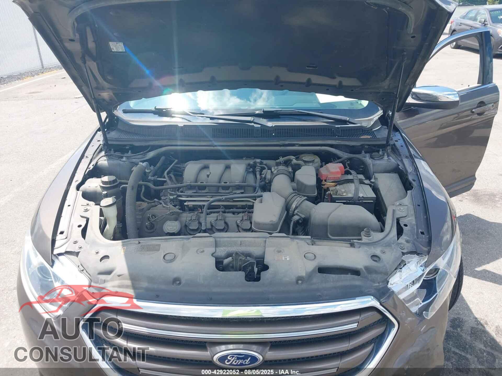 FORD TAURUS 2015 - 1FAHP2F83FG206264