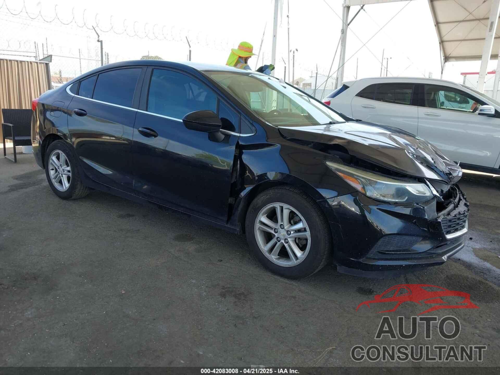 CHEVROLET CRUZE 2016 - 1G1BE5SM1G7324043