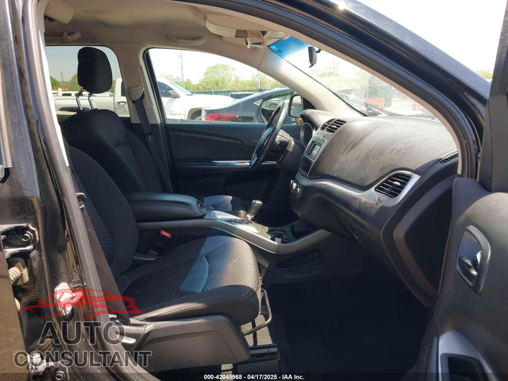 DODGE JOURNEY 2015 - 3C4PDCAB6FT694886