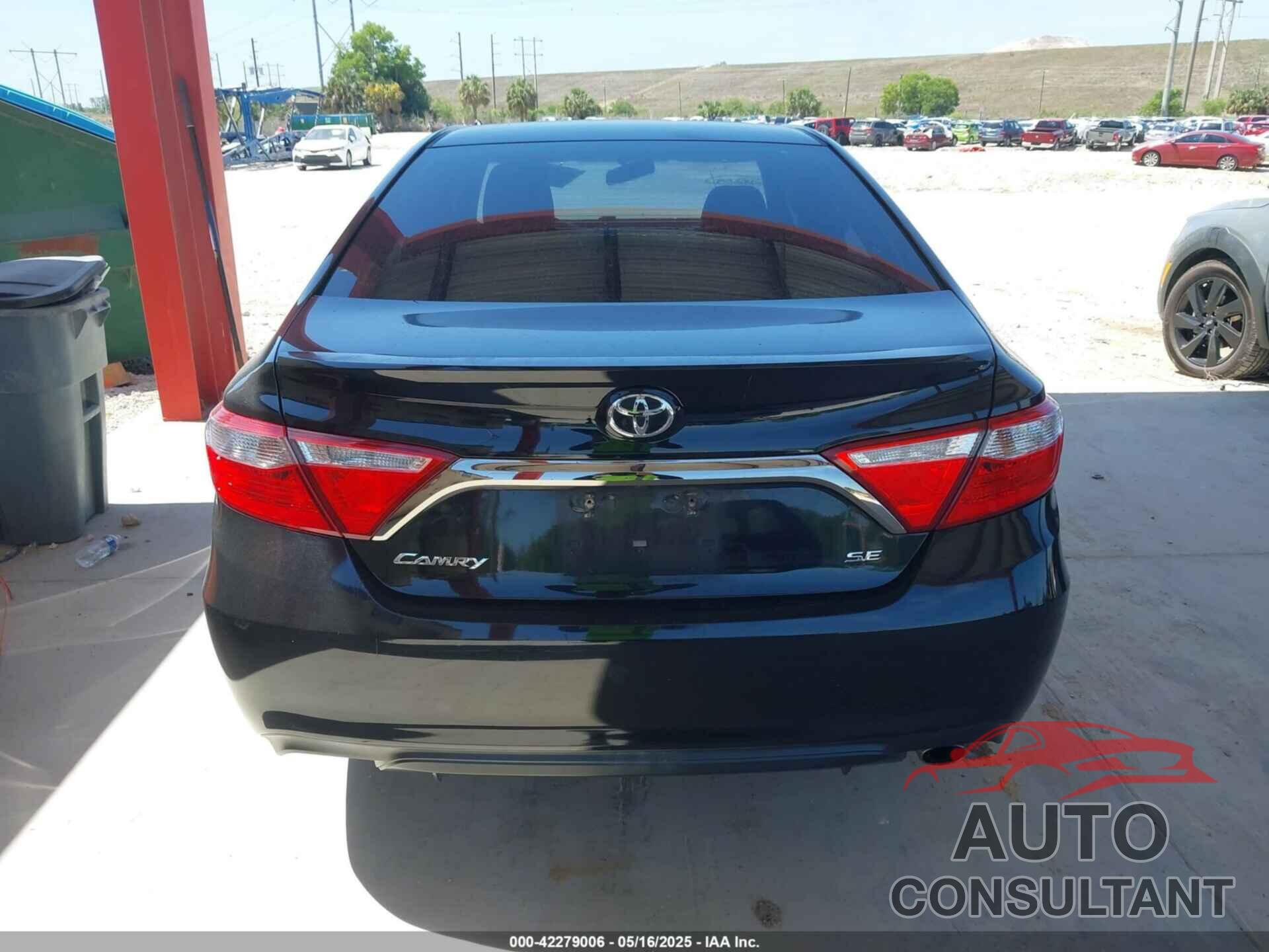 TOYOTA CAMRY 2015 - 4T1BF1FK4FU977614