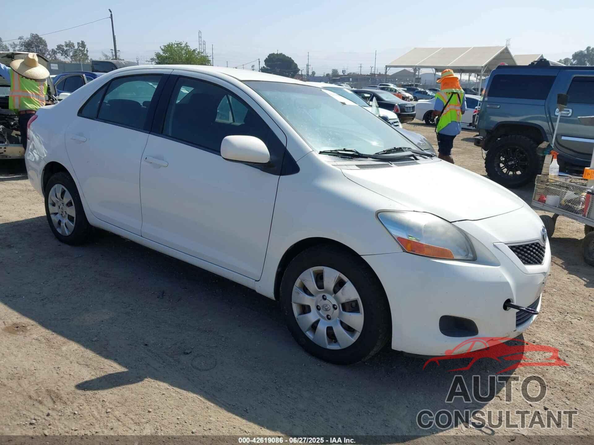 TOYOTA YARIS 2009 - JTDBT903694047800