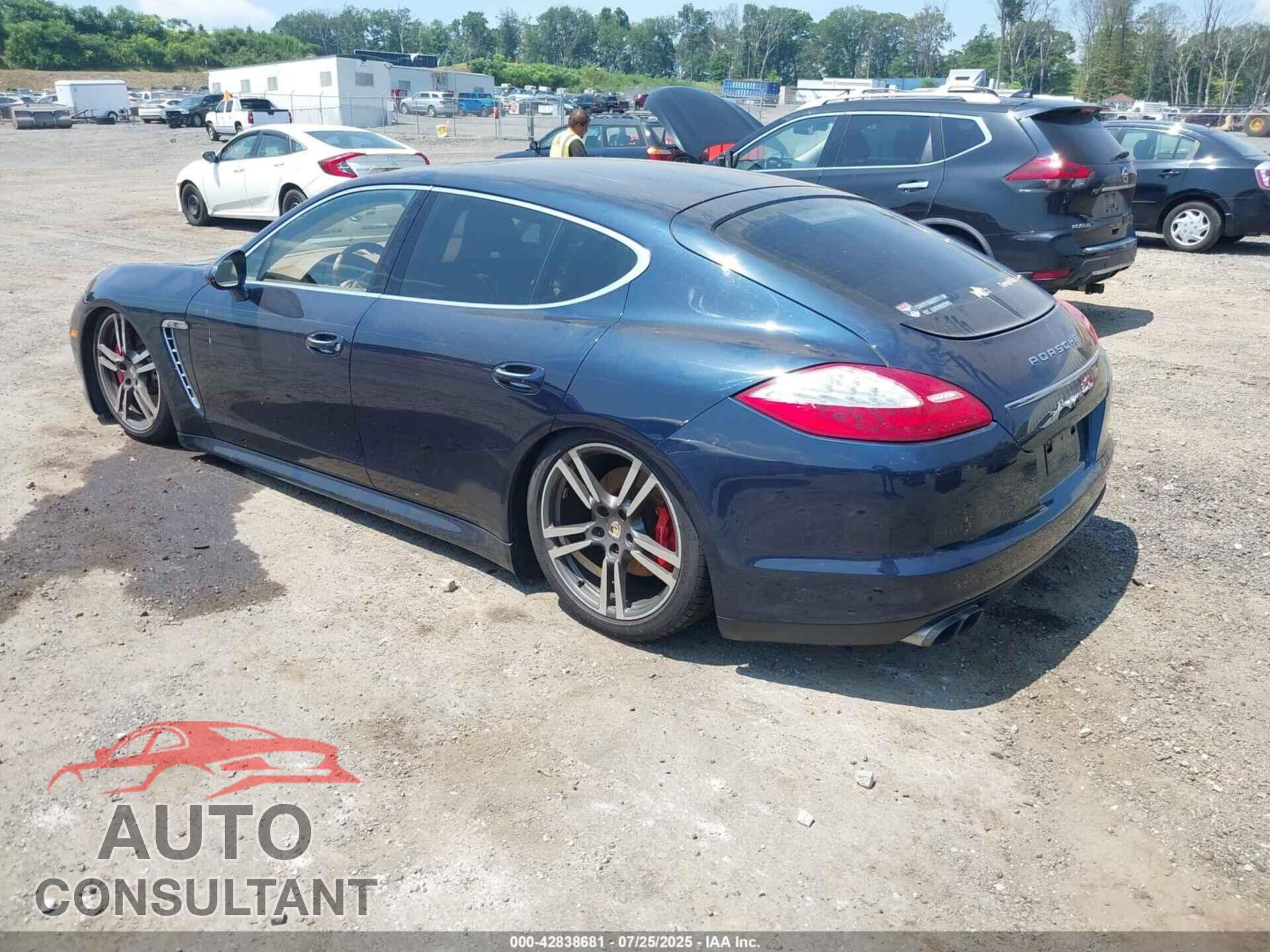 PORSCHE PANAMERA 2011 - WP0AC2A73BL091043