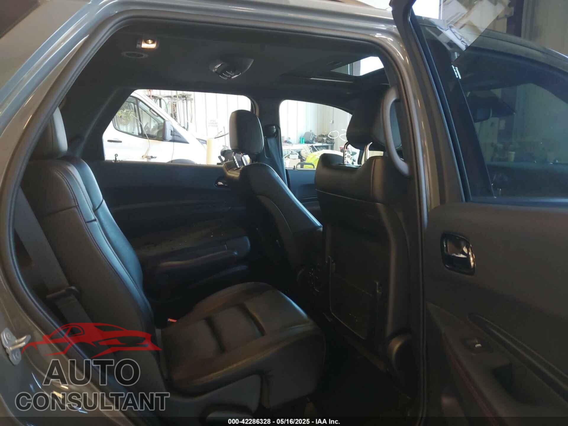DODGE DURANGO 2023 - 1C4SDJCT3PC693857