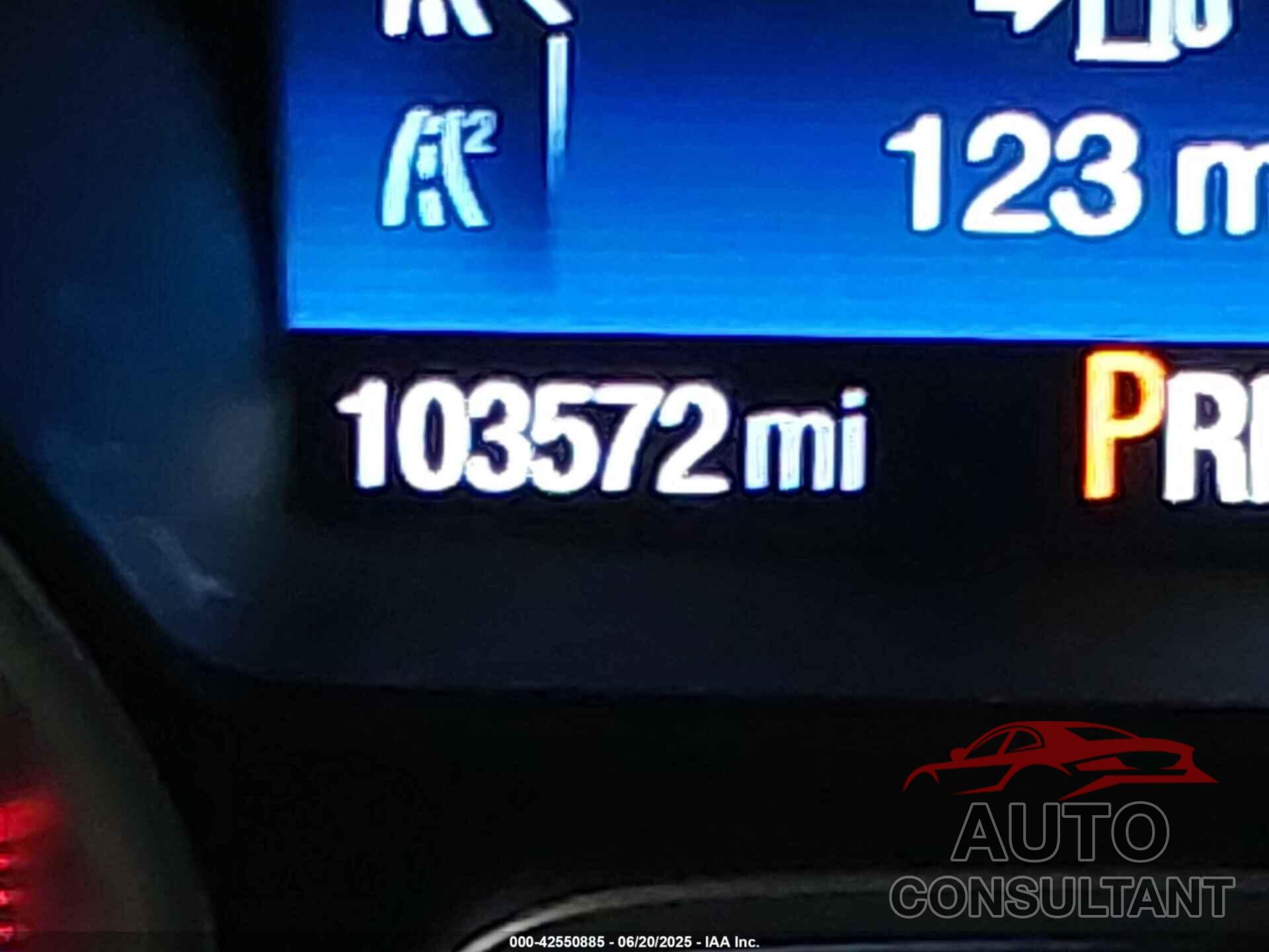 FORD ESCAPE 2017 - 1FMCU9GD0HUD17968