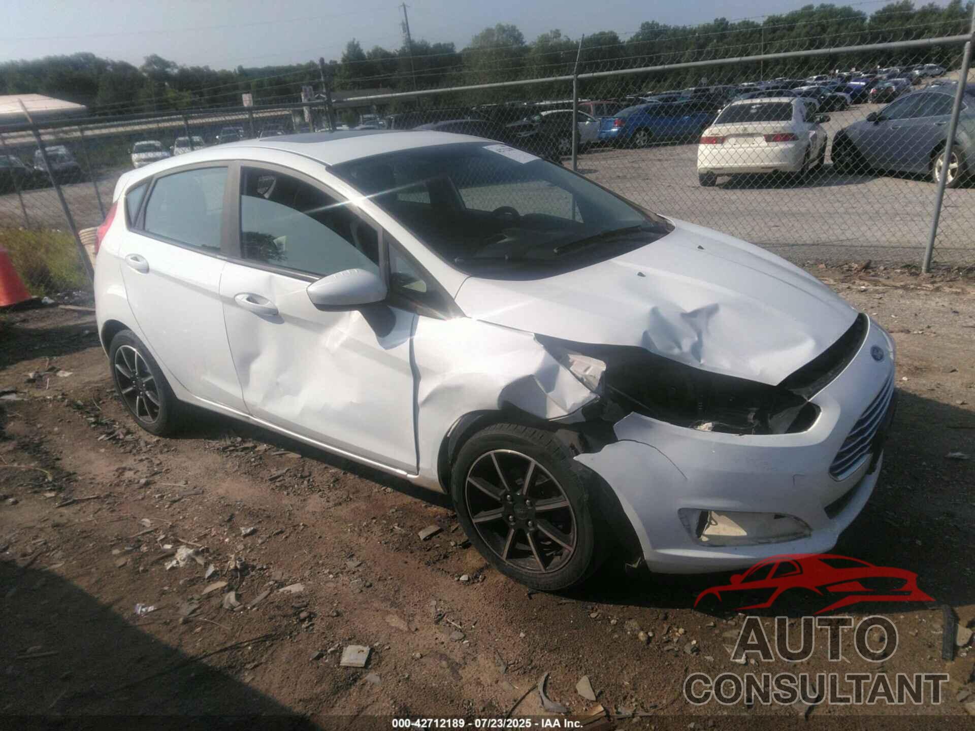 FORD FIESTA 2018 - 3FADP4EJ5JM138319