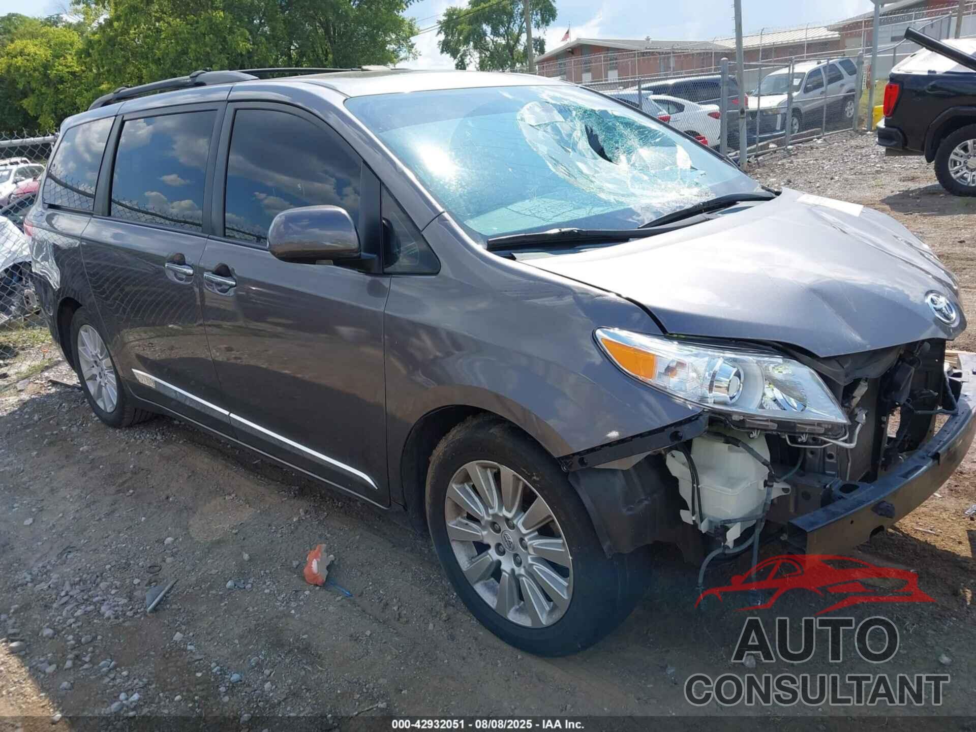 TOYOTA SIENNA 2011 - 5TDYK3DC3BS025526