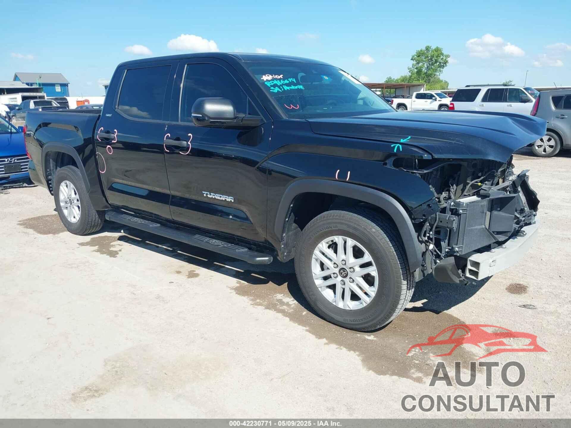 TOYOTA TUNDRA 2022 - 5TFLA5AB9NX009396