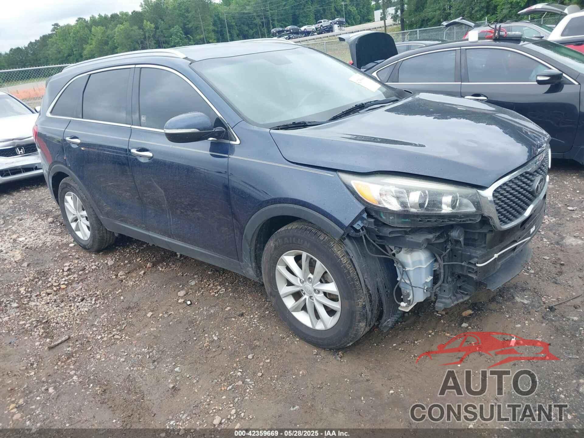 KIA SORENTO 2018 - 5XYPG4A53JG396769