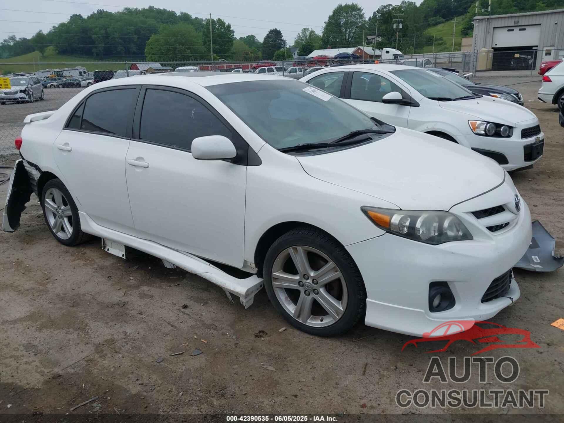 TOYOTA COROLLA 2013 - 2T1BU4EE0DC977367